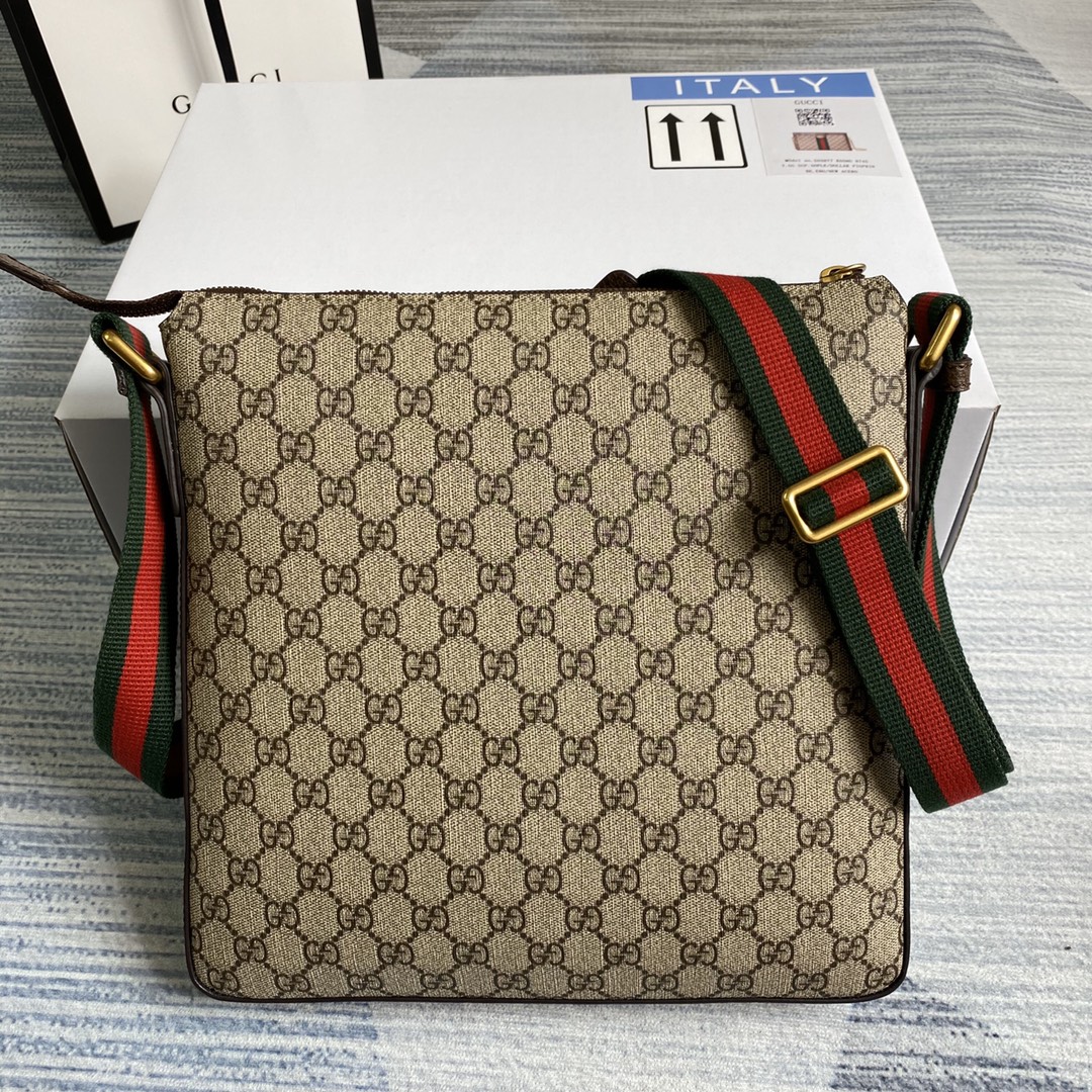 406408 Gucci Courrier soft GG Supreme messenger