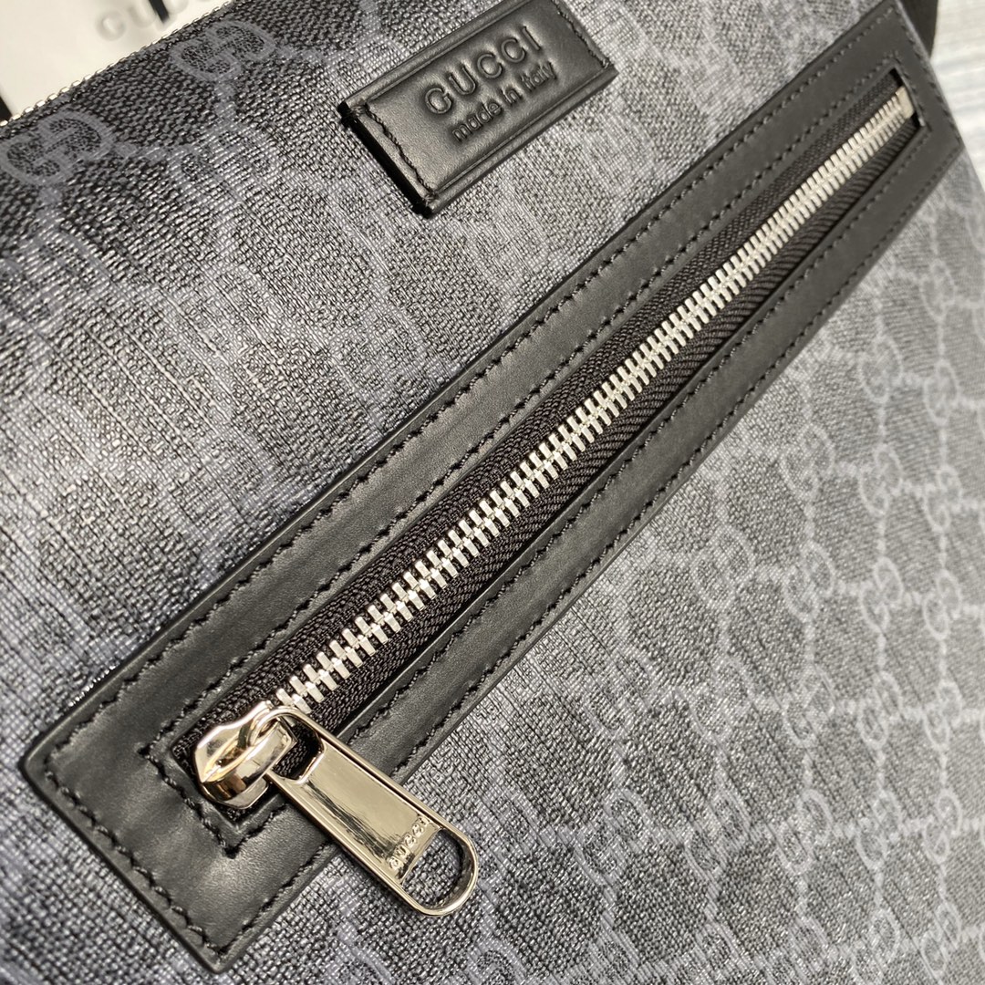 406408 Gucci GG Supreme messenger