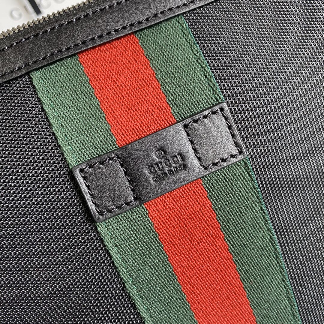 387111 Web GG Supreme messenger, gucci essengers Bags for Men