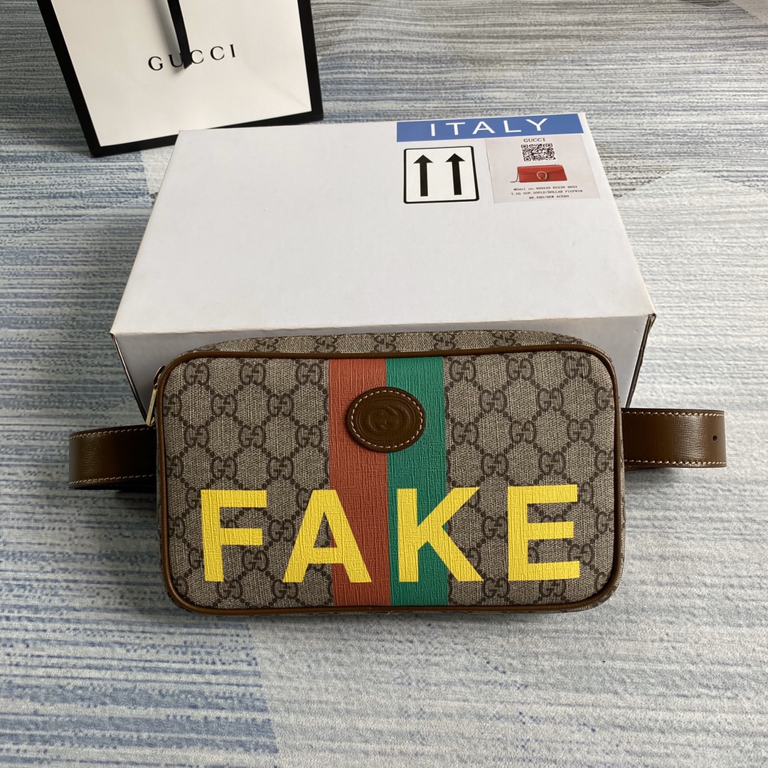 602695 'Fake/Not' print belt bag, GUCCI Belt Bags