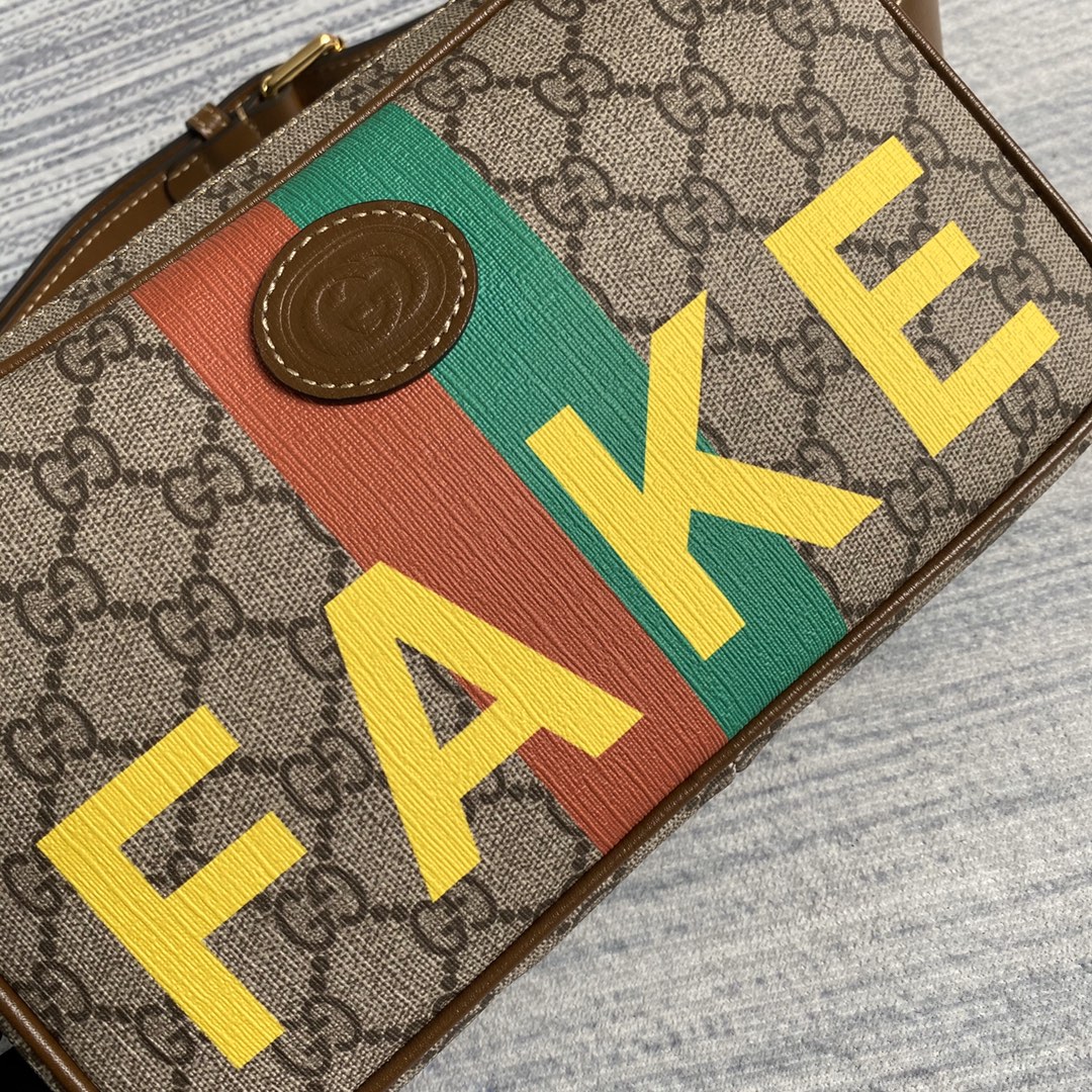 602695 'Fake/Not' print belt bag, GUCCI Belt Bags