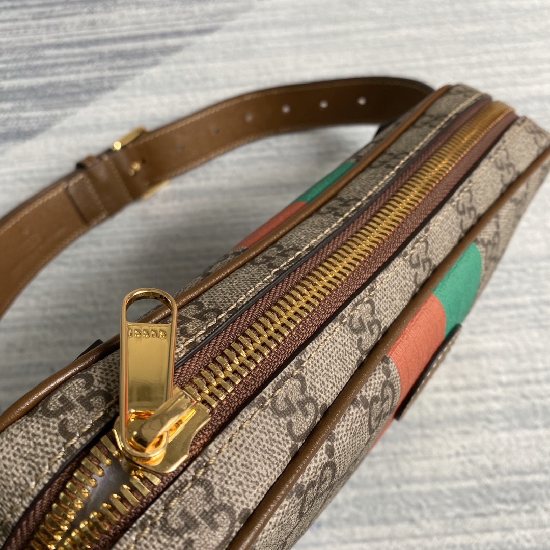 602695 'Fake/Not' print belt bag, GUCCI Belt Bags