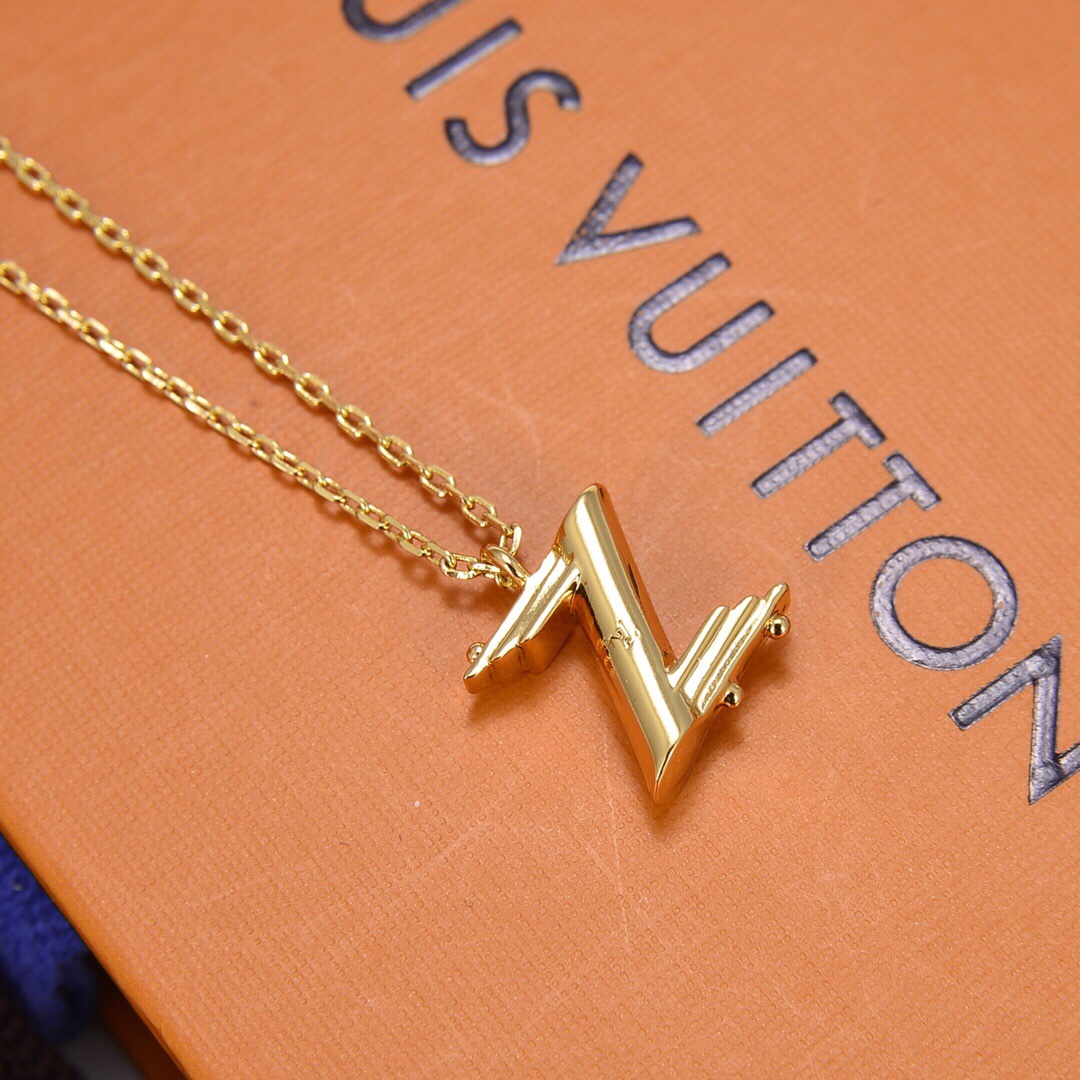 Necklaces and Pendants, Louis Vuitton LV