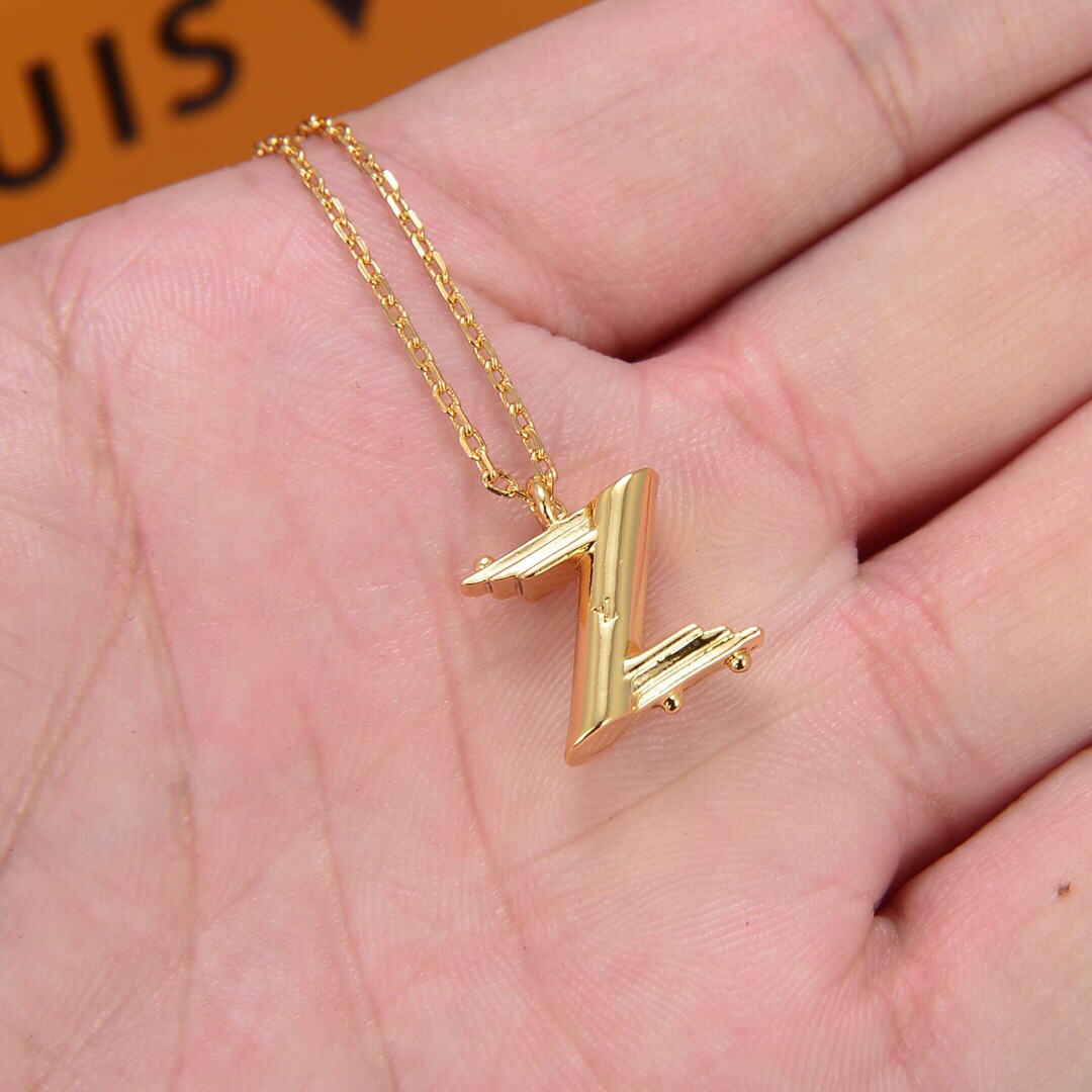 Necklaces and Pendants, Louis Vuitton LV