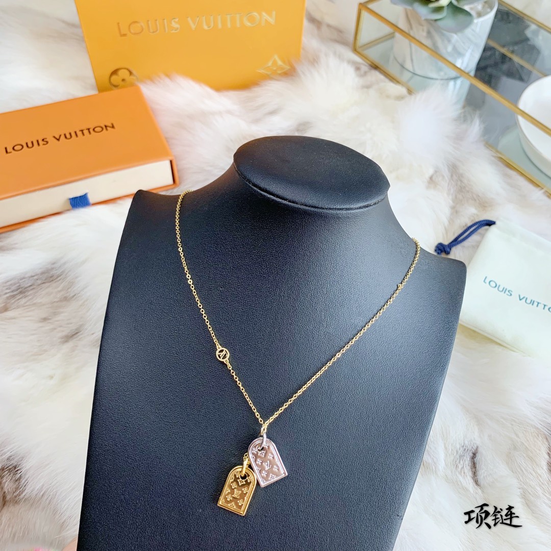 Necklaces and Pendants, Louis Vuitton LV