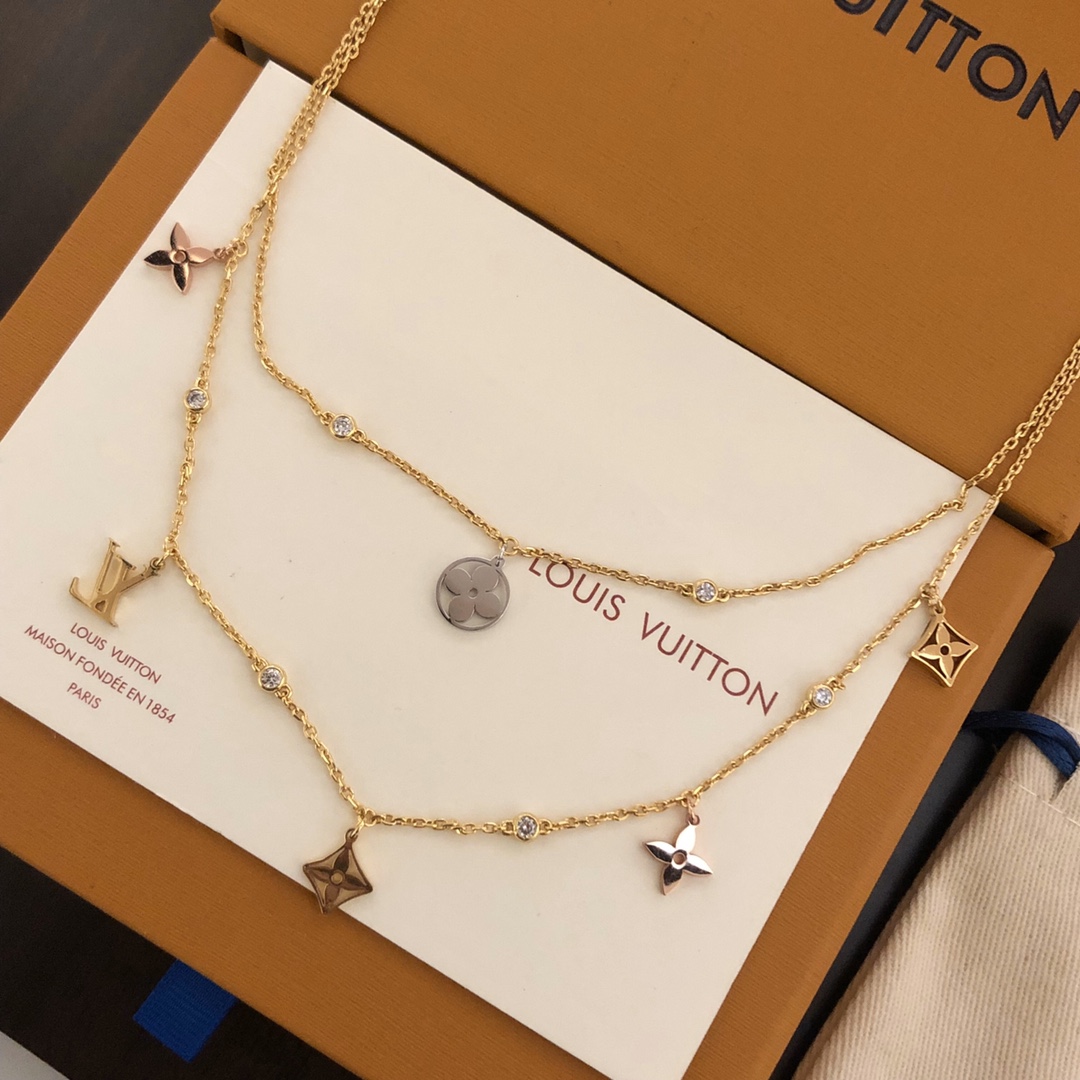Necklaces and Pendants, Louis Vuitton LV