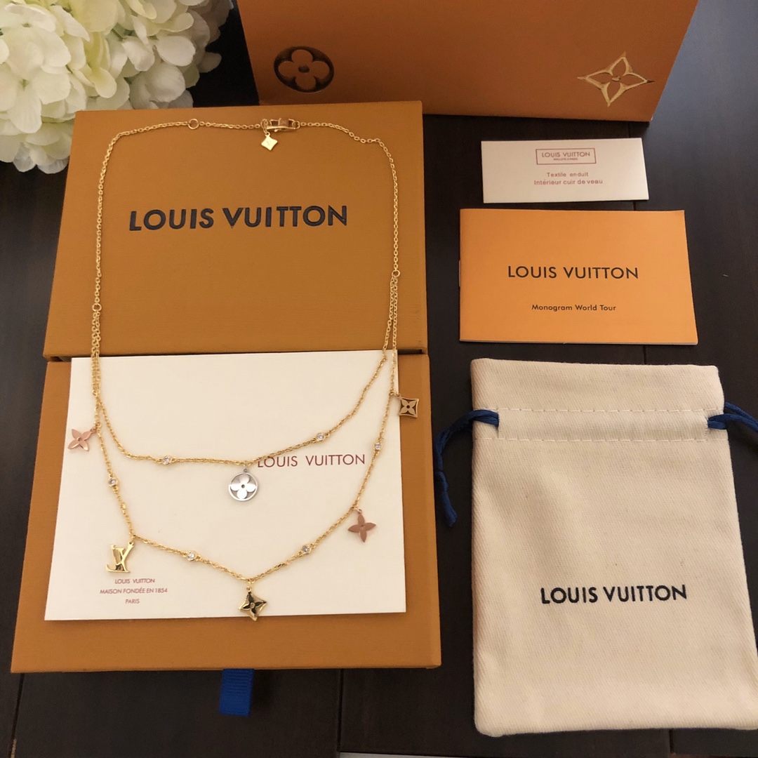 Necklaces and Pendants, Louis Vuitton LV