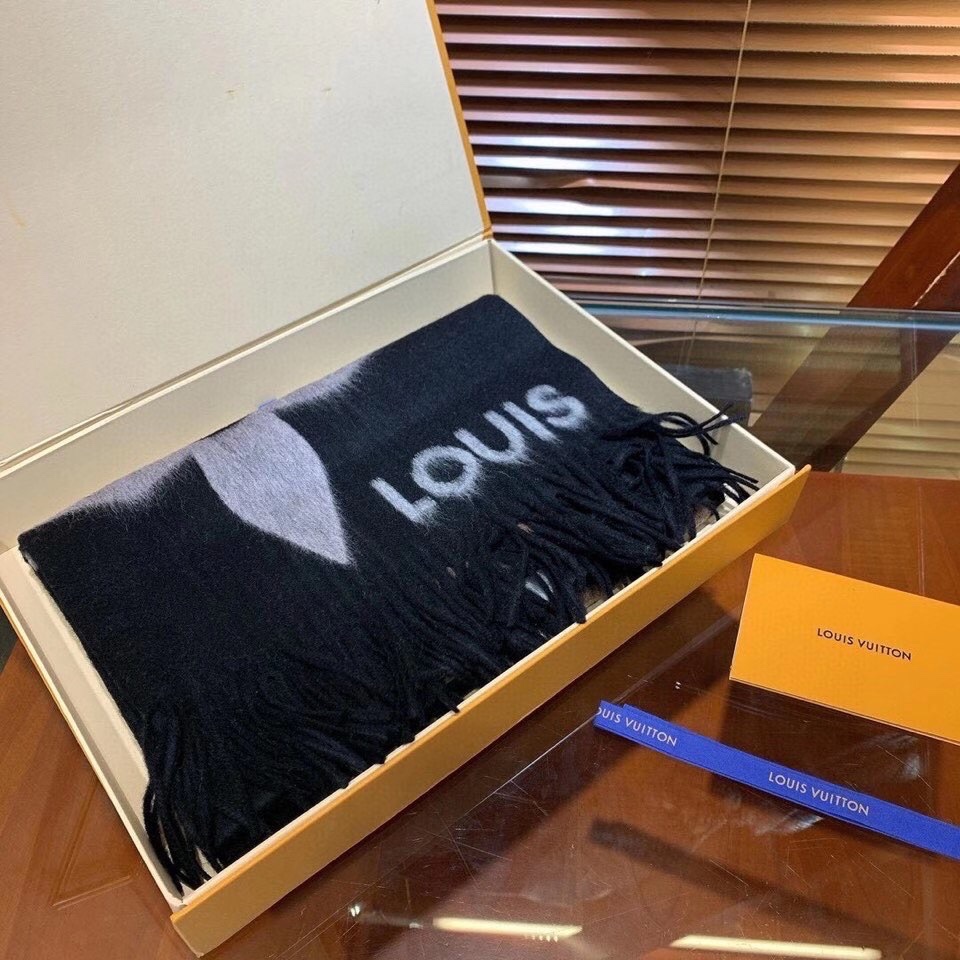 LOUIS VUITTON LV Scarf
