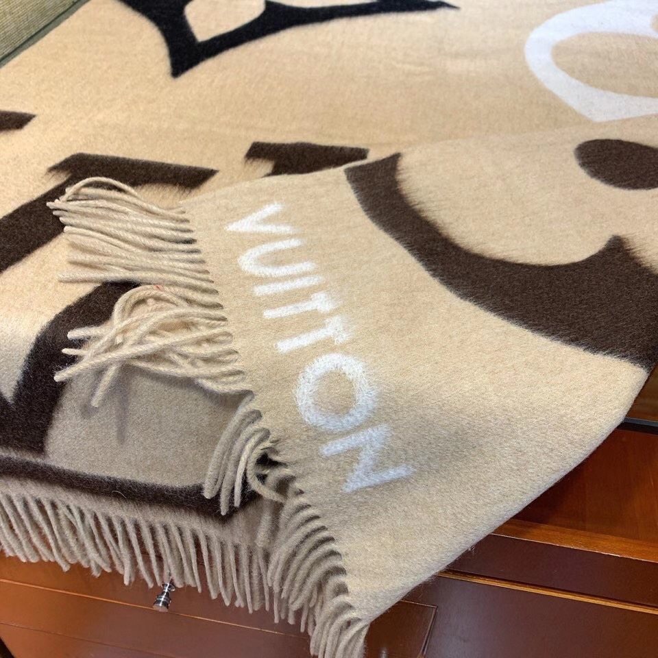 LOUIS VUITTON LV Scarf