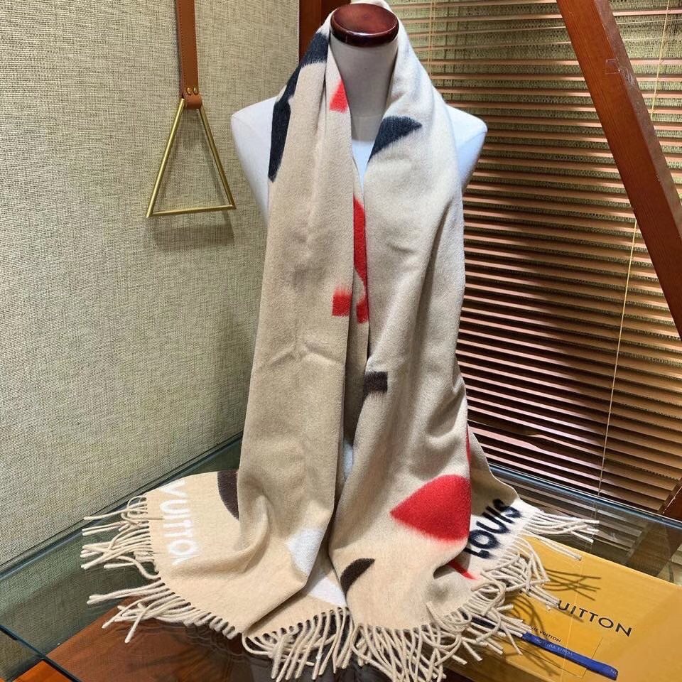 LOUIS VUITTON LV Scarf