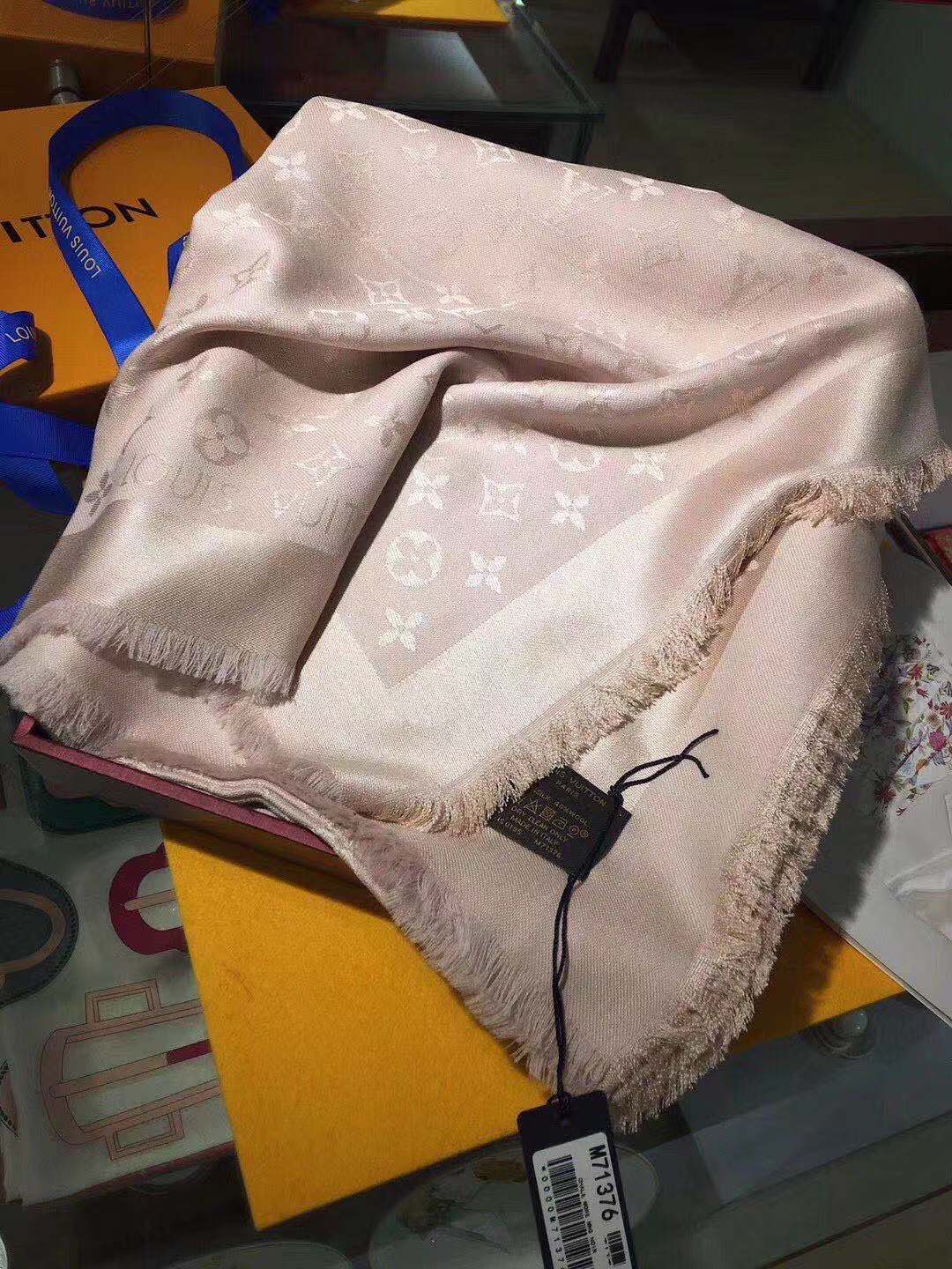 MONOGRAM SHINE SHAWL, LOUIS VUITTON LV SHAWL