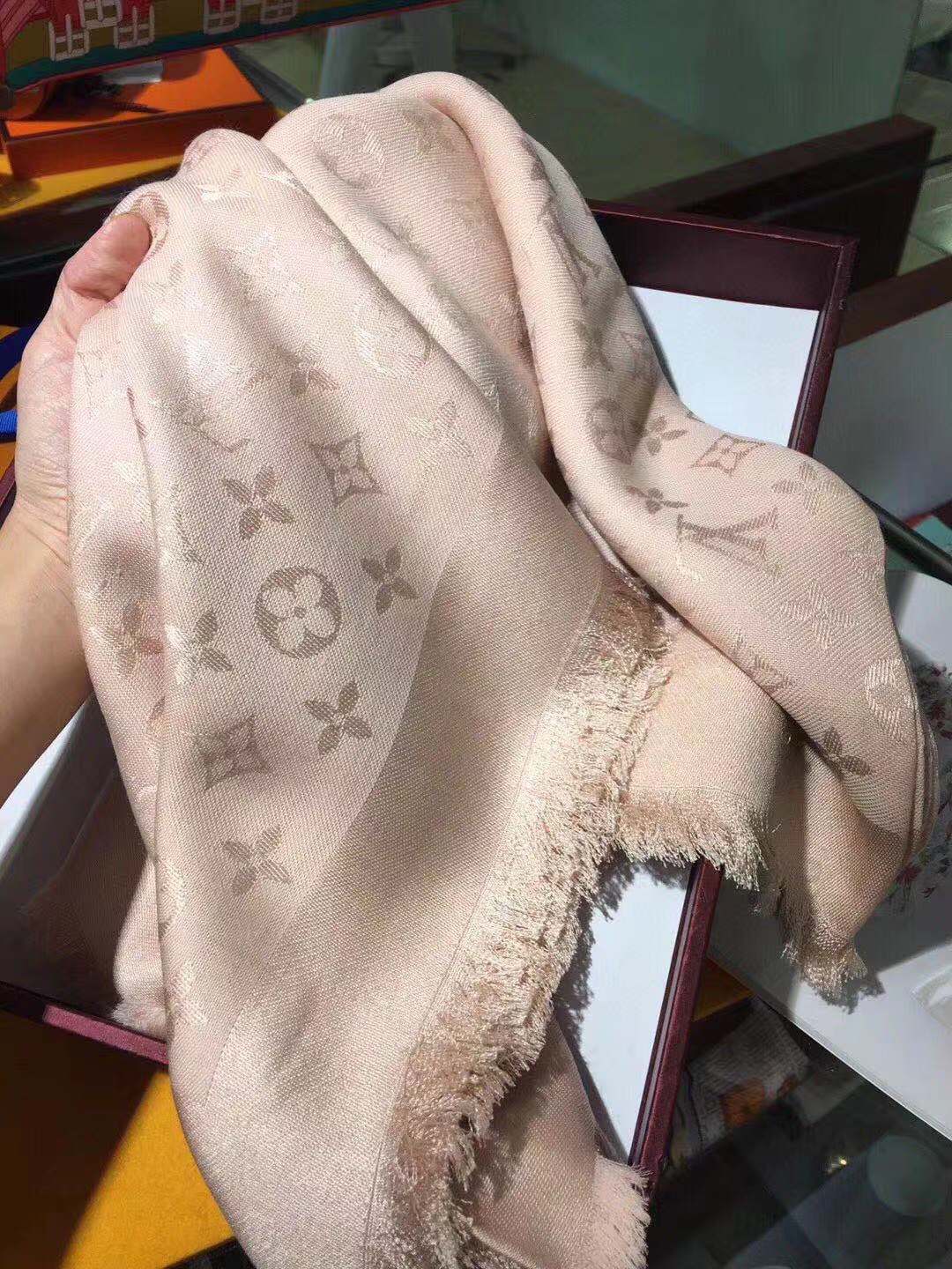 MONOGRAM SHINE SHAWL, LOUIS VUITTON LV SHAWL
