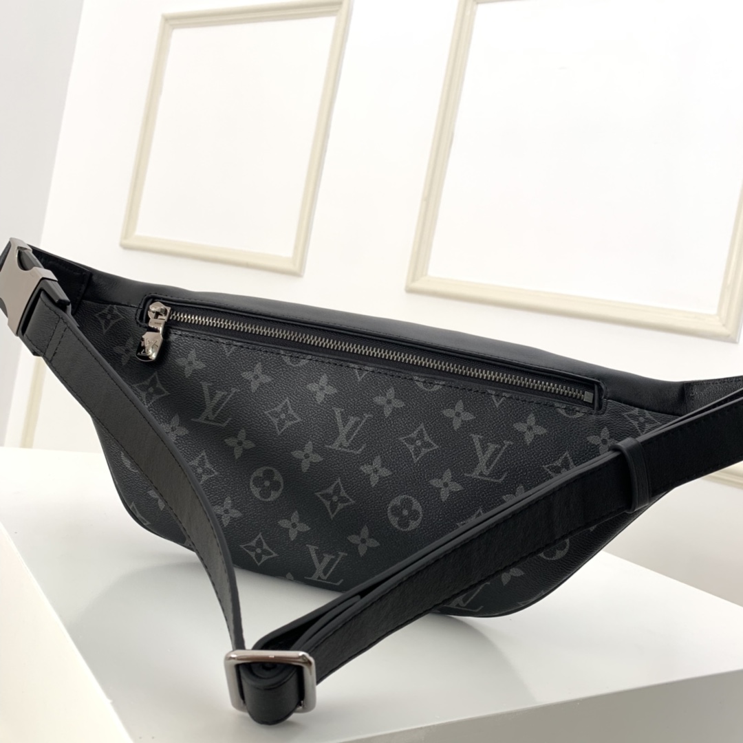 M44336  DISCOVERY BUMBAG, LOUIS VUITTON LV