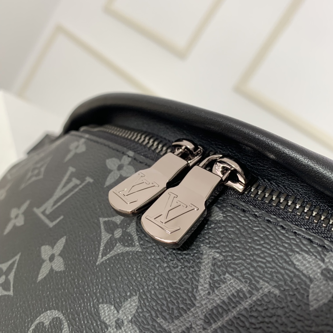 M44336  DISCOVERY BUMBAG, LOUIS VUITTON LV