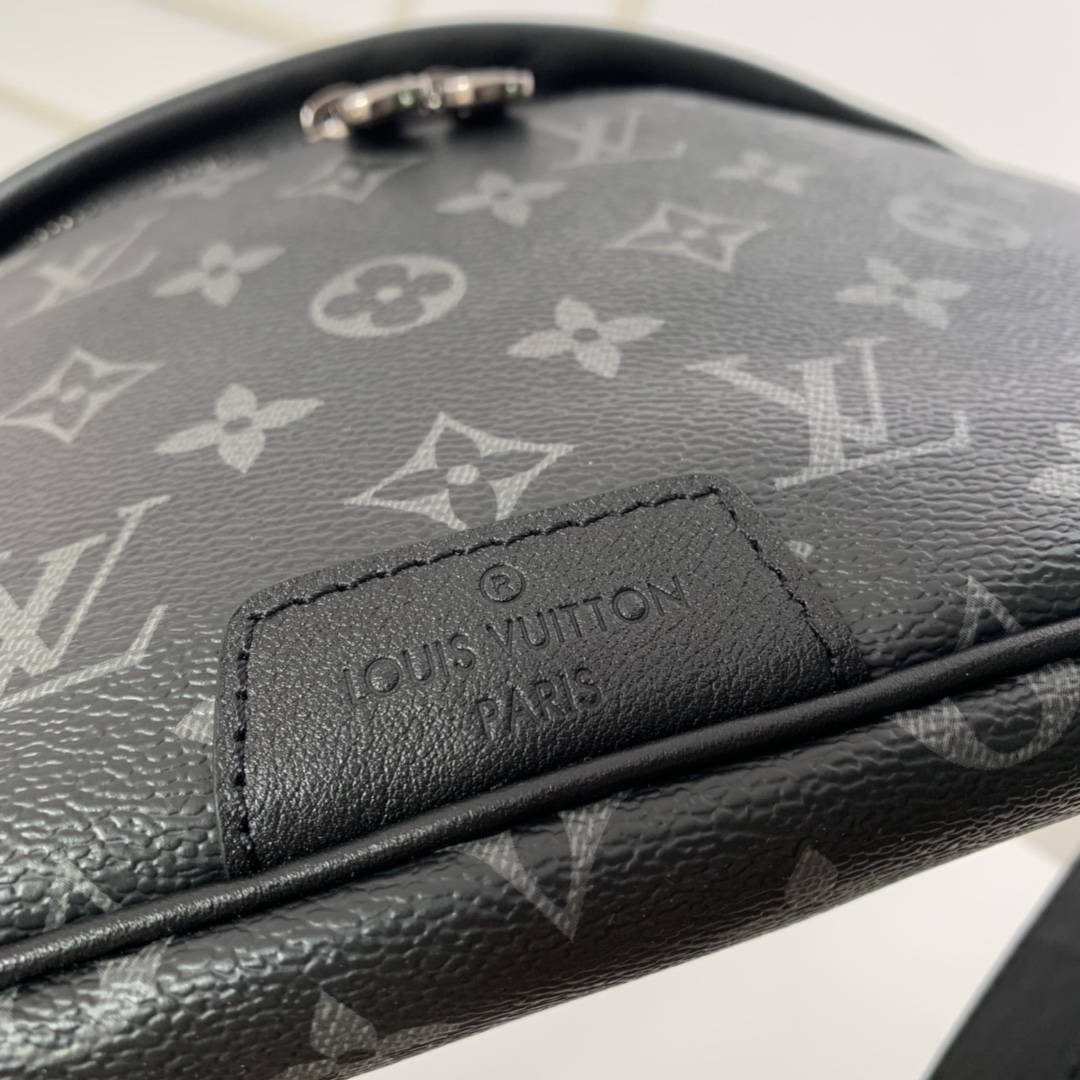 M44336  DISCOVERY BUMBAG, LOUIS VUITTON LV