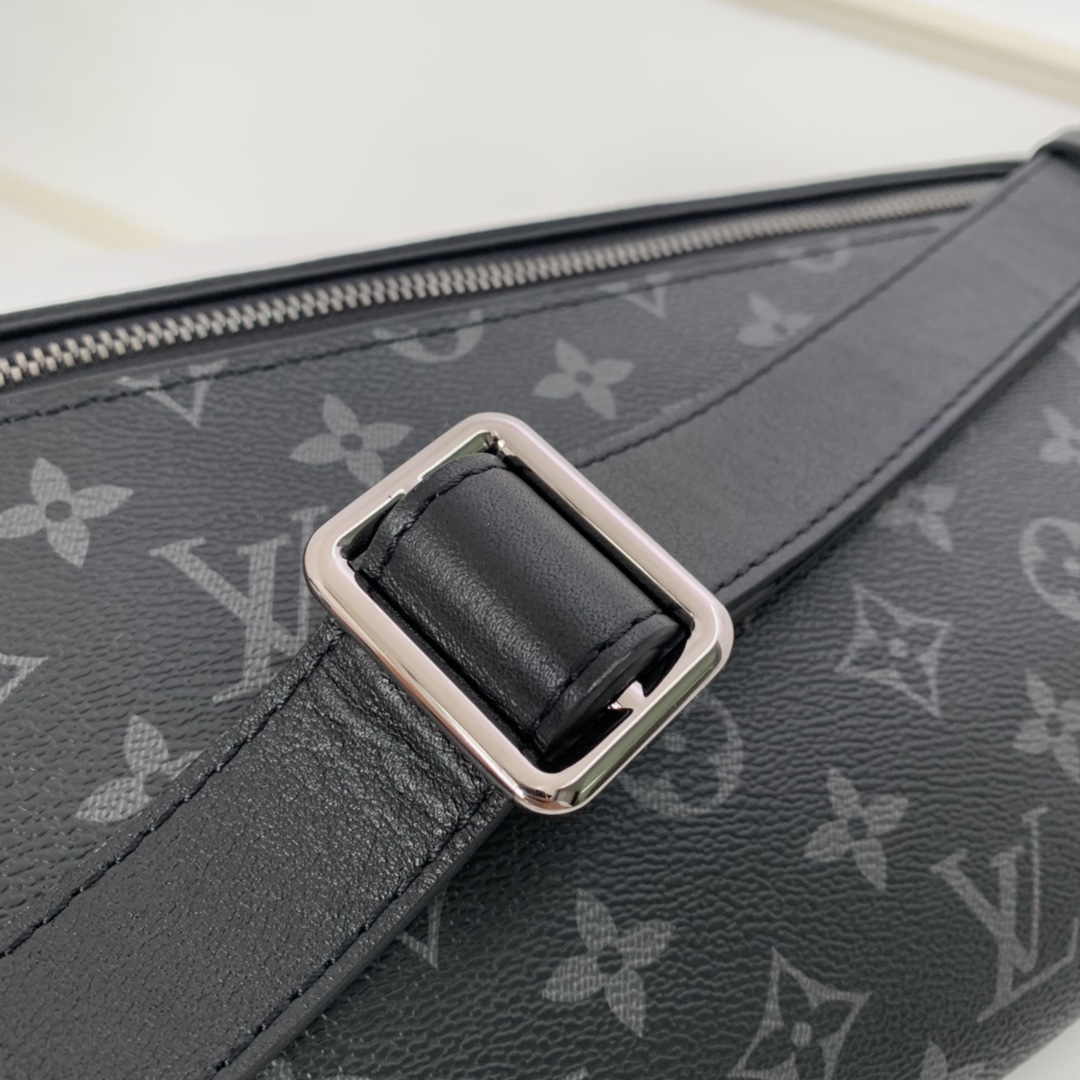 M44336  DISCOVERY BUMBAG, LOUIS VUITTON LV
