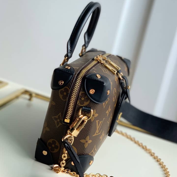 M45571  PETITE MALLE SOUPLE, Louis Vuitton LV Handbags