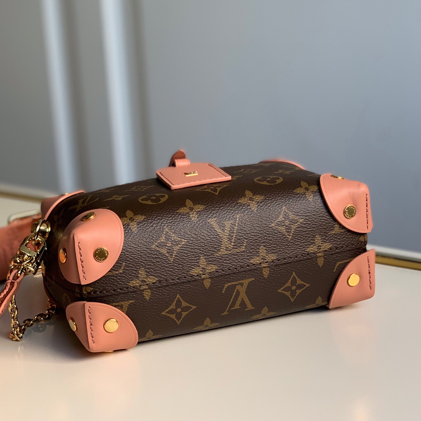 M45531 PETITE MALLE SOUPLE, Louis Vuitton LV Handbags