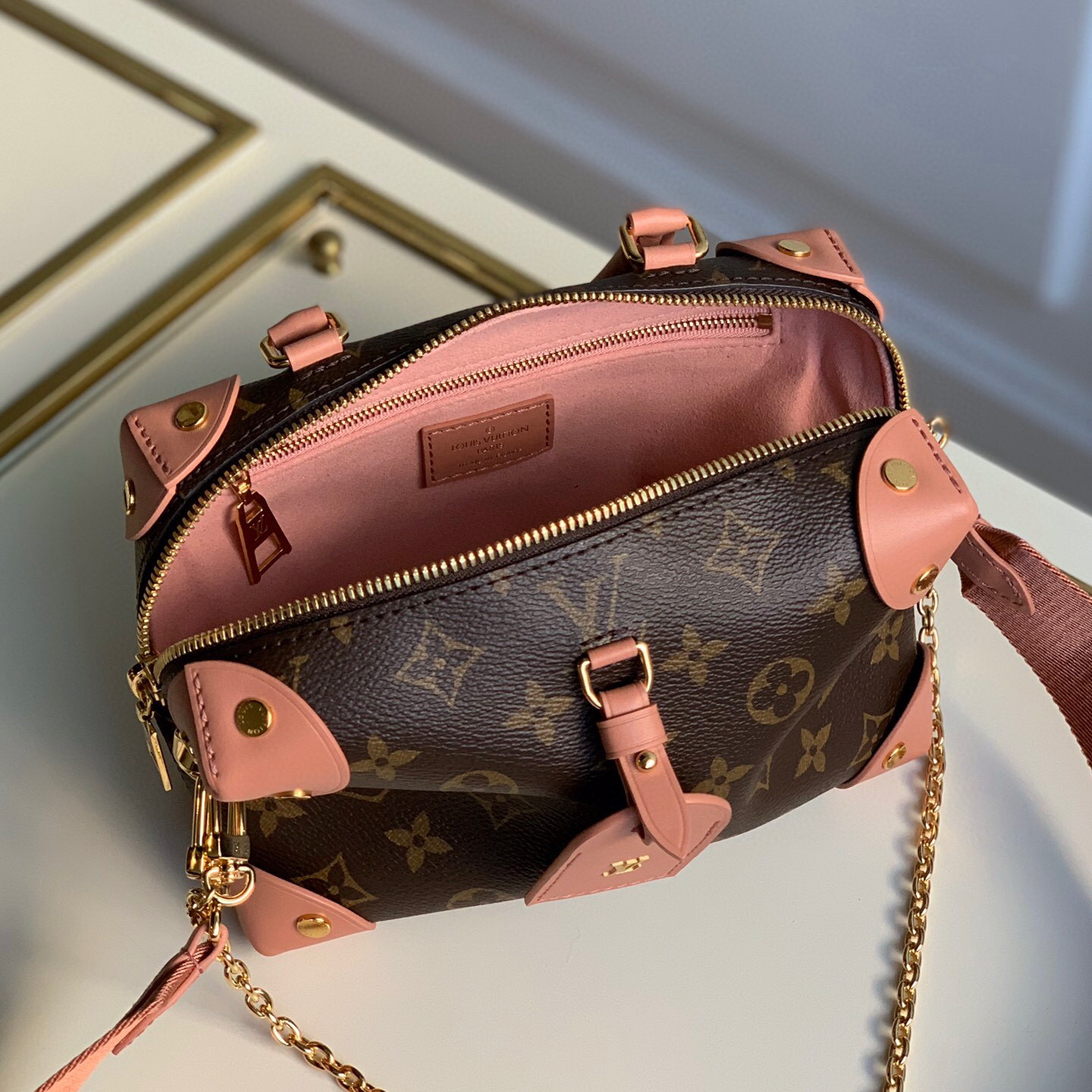 M45531 PETITE MALLE SOUPLE, Louis Vuitton LV Handbags