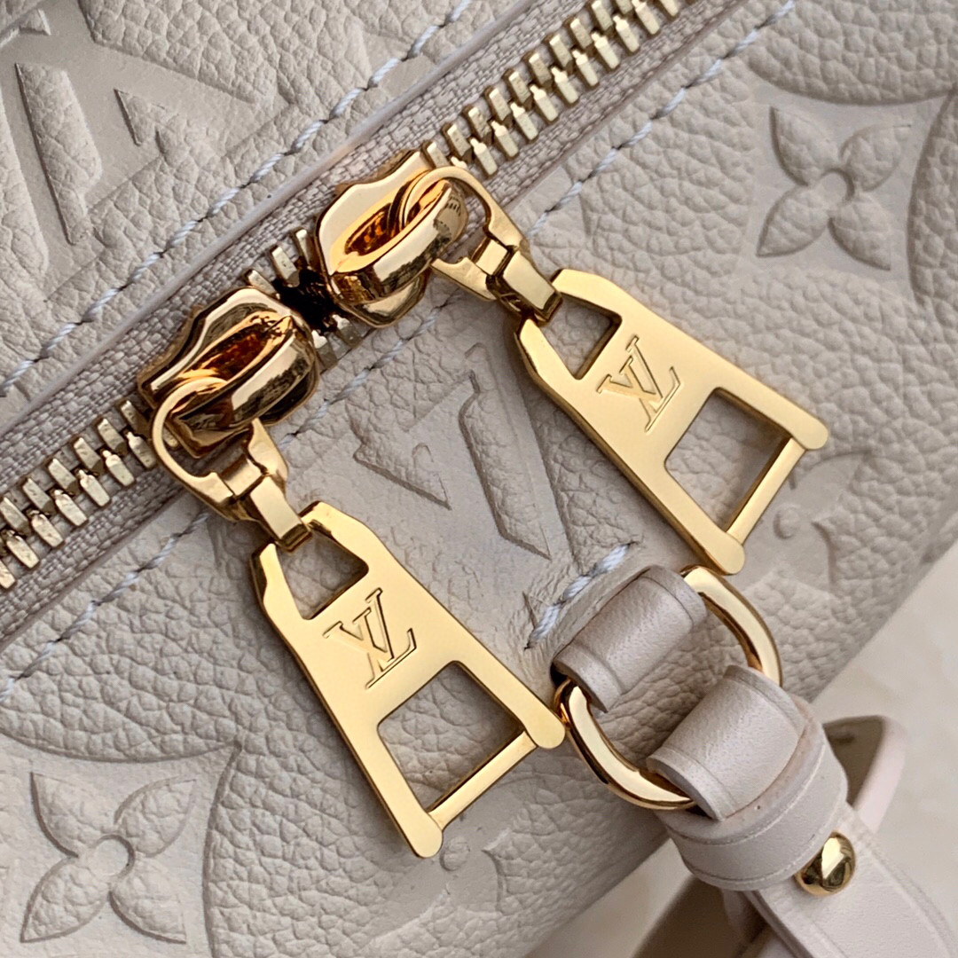 M45394 PETITE MALLE SOUPLE, Louis Vuitton LV Handbags
