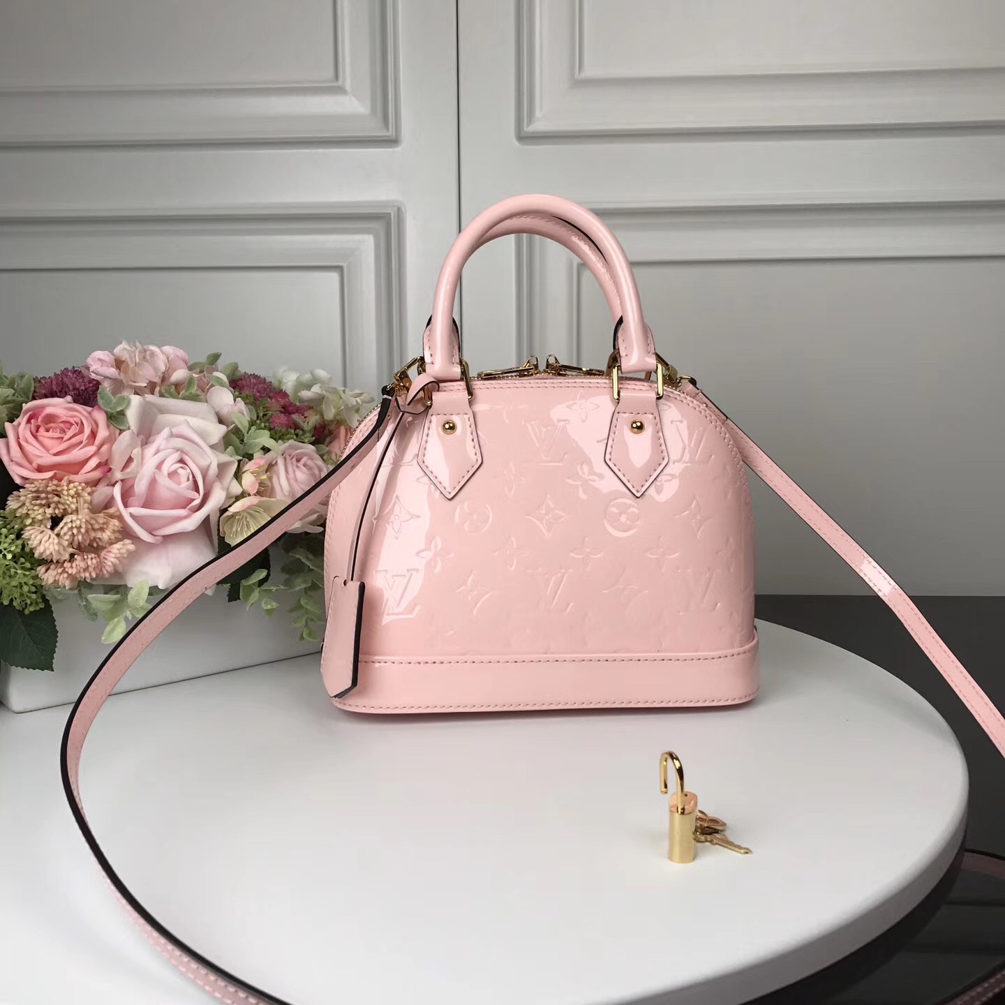 ALMA BB, Leather Handbag, Louis Vuitton LV
