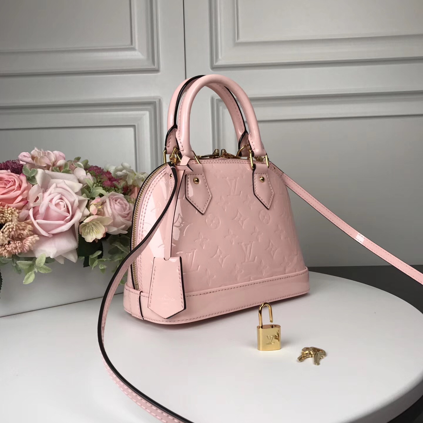 ALMA BB, Leather Handbag, Louis Vuitton LV