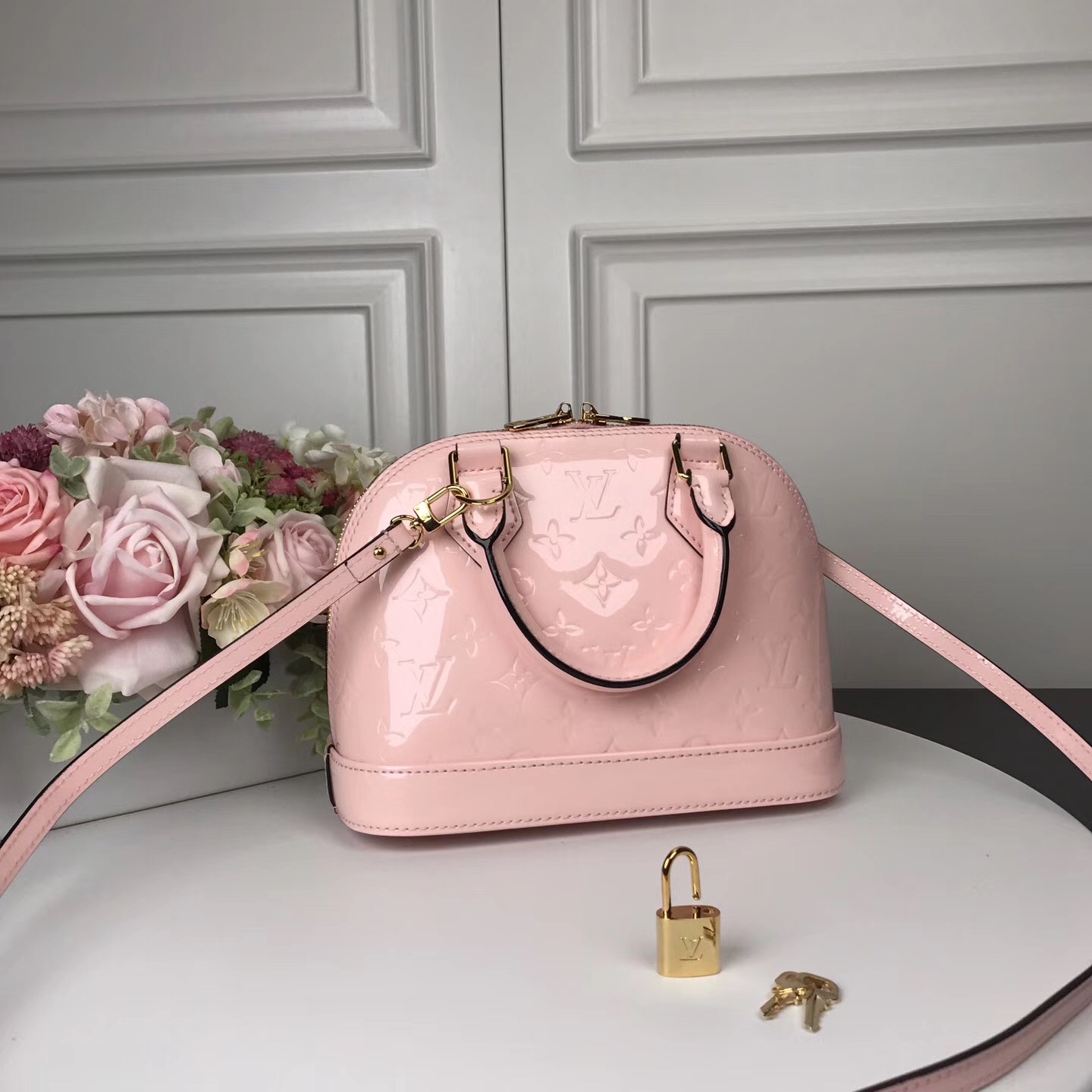 ALMA BB, Leather Handbag, Louis Vuitton LV