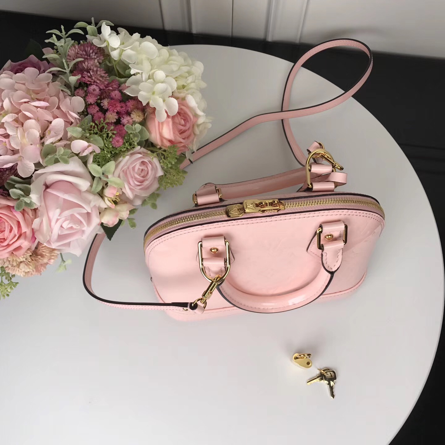 ALMA BB, Leather Handbag, Louis Vuitton LV