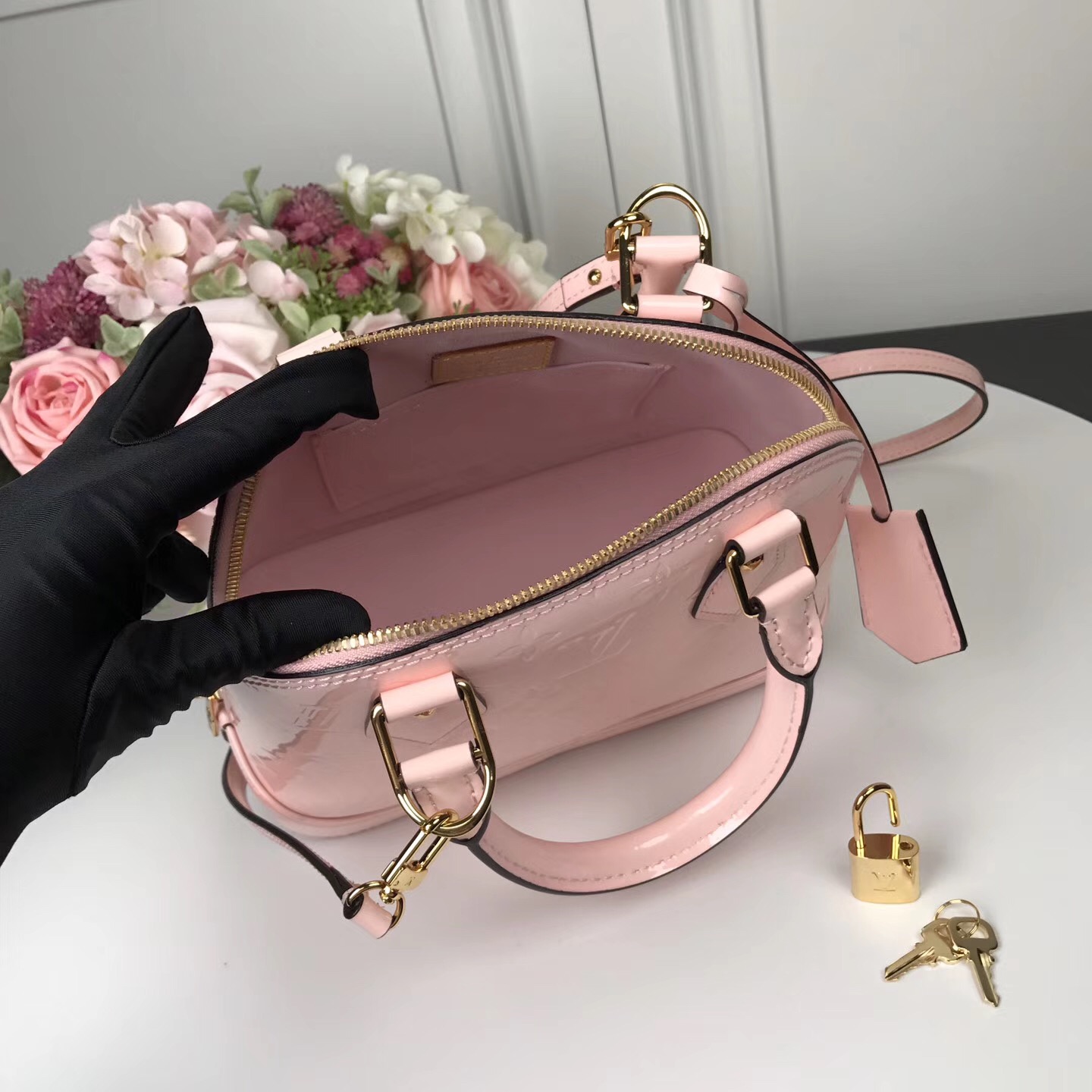 ALMA BB, Leather Handbag, Louis Vuitton LV