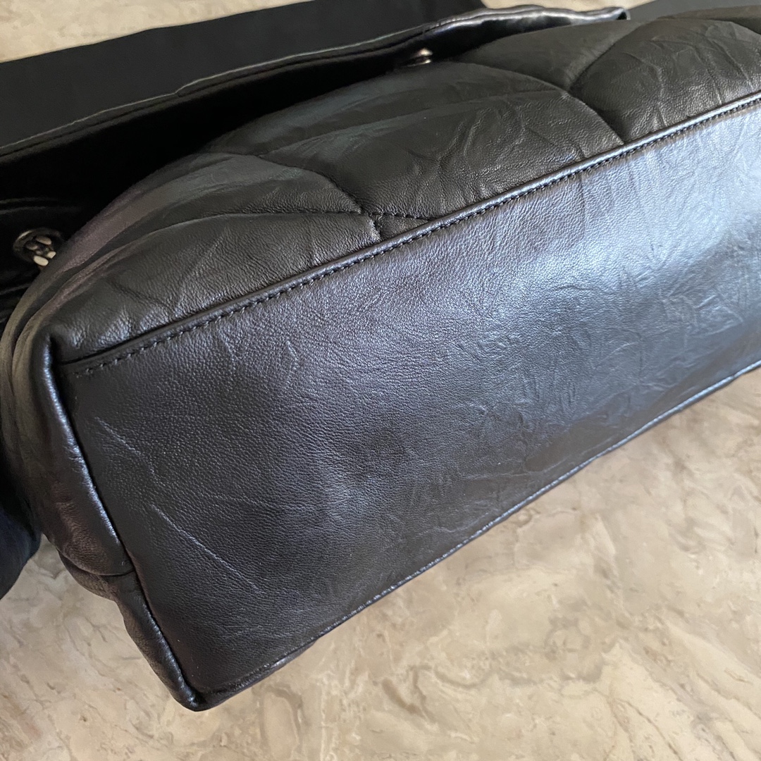 LOULOU PUFFER MEDIUM BAG IN QUILTED WRINKLY MATTE LEATHER, YSL SAINT LAURENT 577475