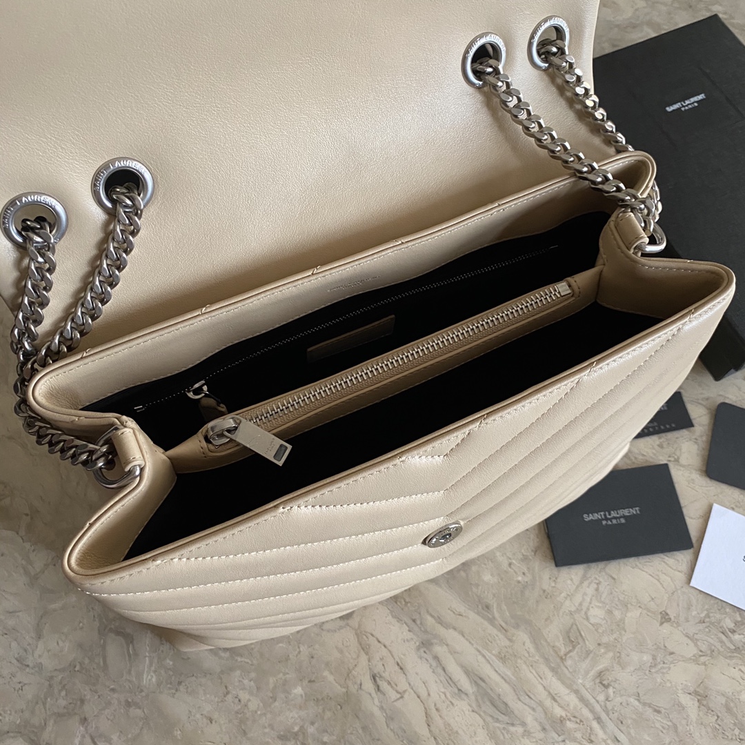 487216, YSL Saint Laurent, MEDIUM LOULOU CHAIN BAG, Y MATELASSÉ LEATHER