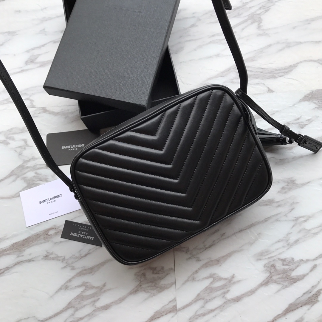 520534, LOU CAMERA BAG IN MATELASSÉ LEATHER, YSL Saint Laurent
