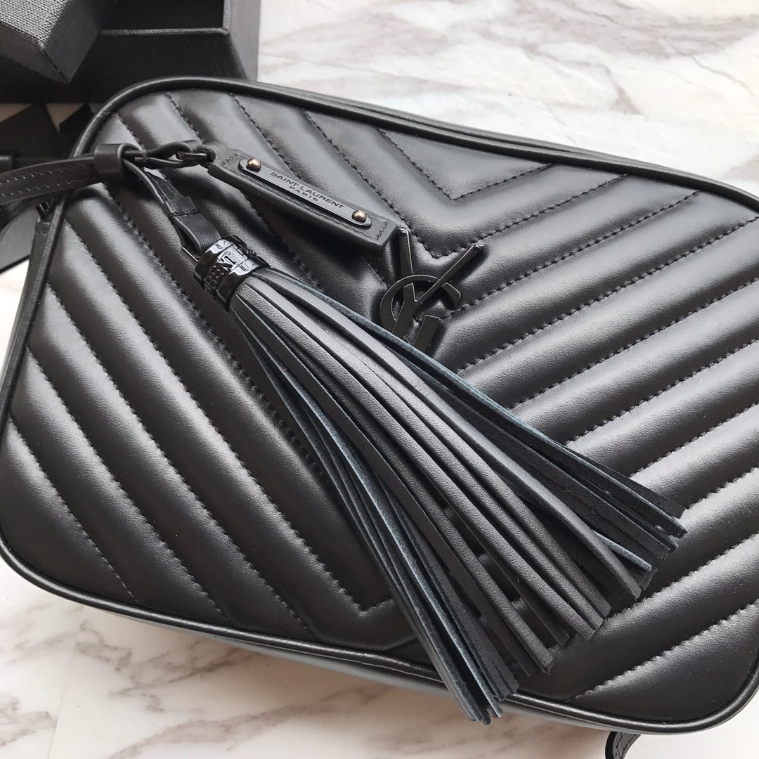 520534, LOU CAMERA BAG IN MATELASSÉ LEATHER, YSL Saint Laurent