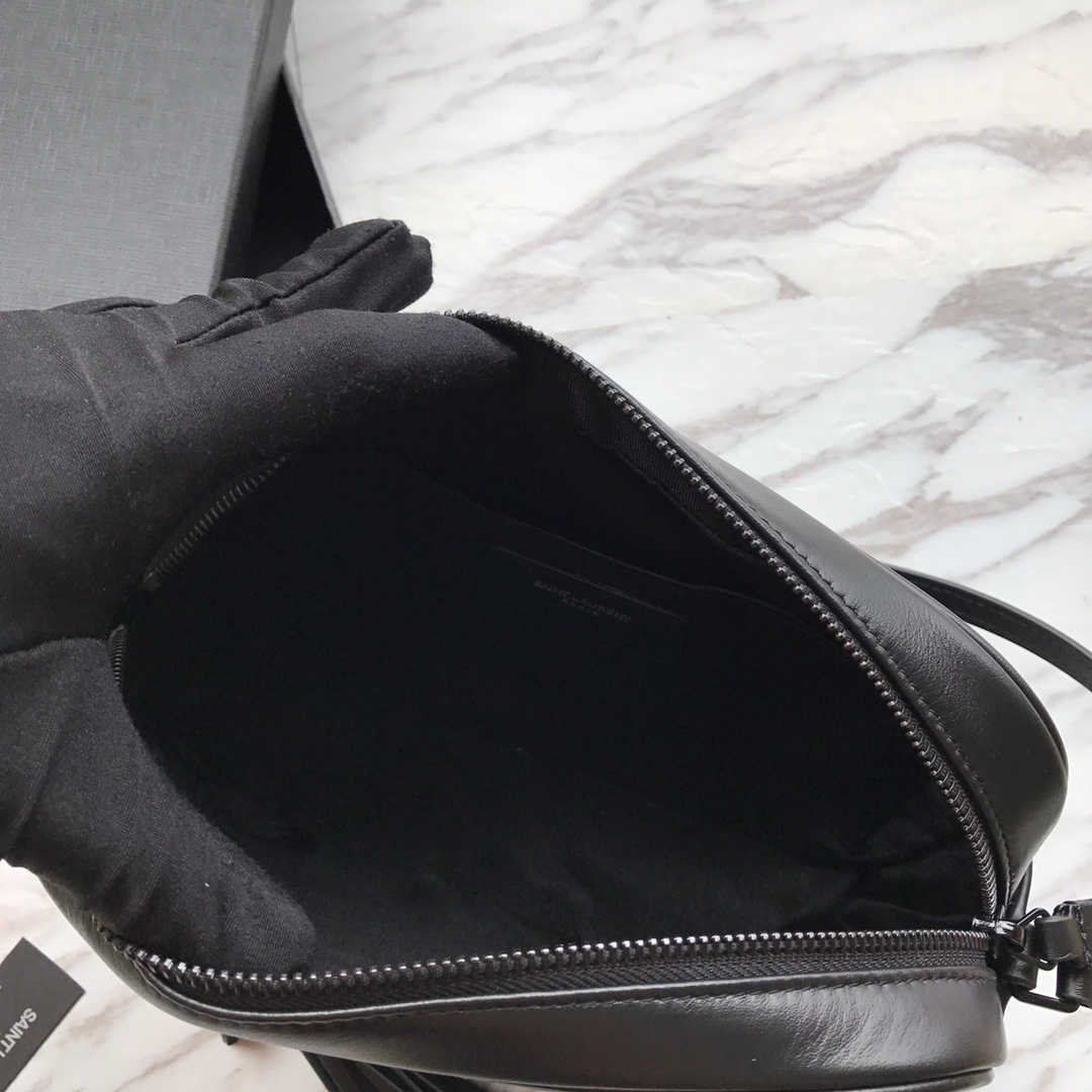 520534, LOU CAMERA BAG IN MATELASSÉ LEATHER, YSL Saint Laurent