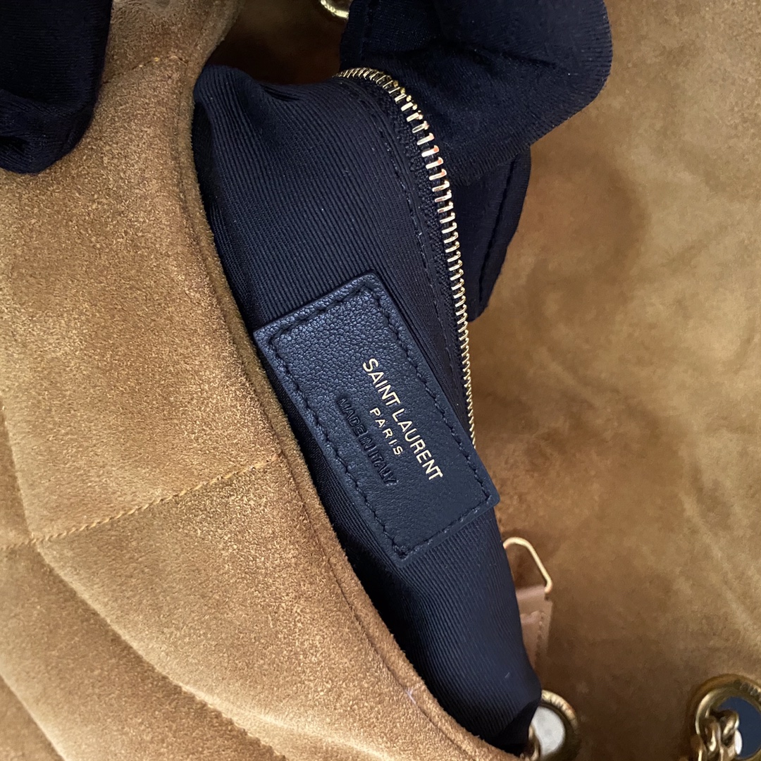 LOULOU PUFFER SMALL BAG, YSL SAINT LAURENT 577476