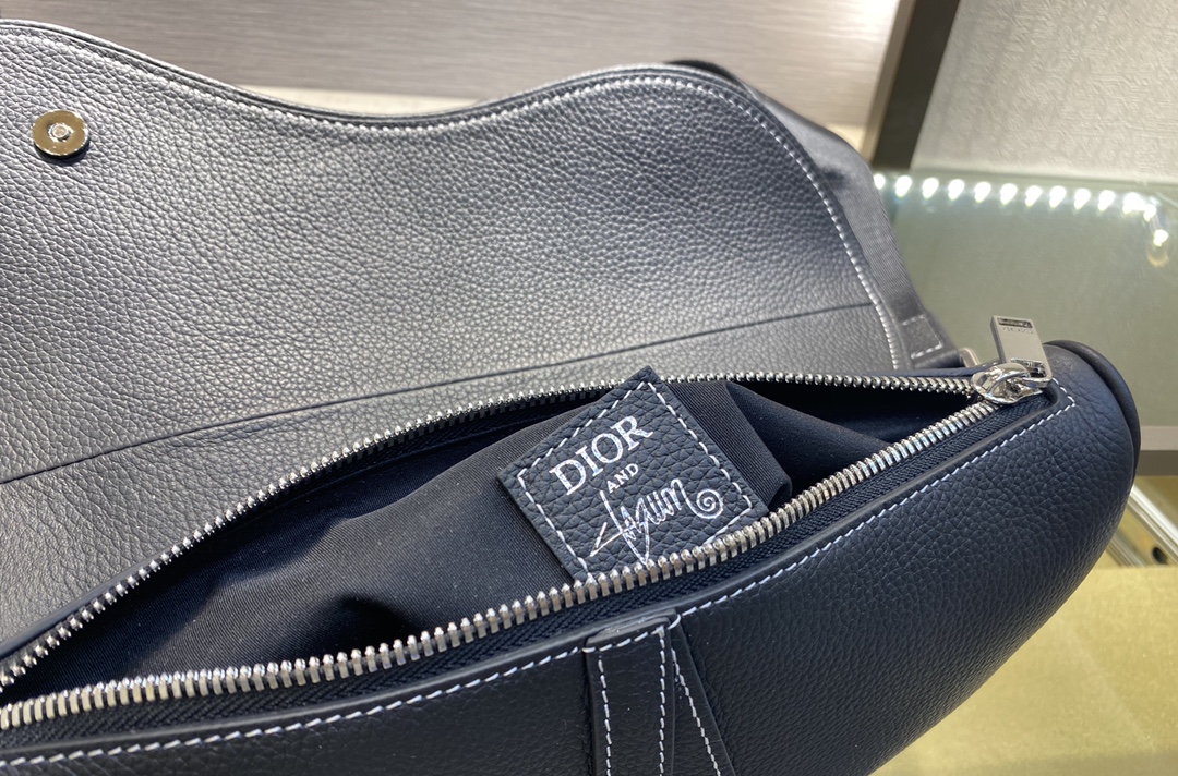 SADDLE BAG, Black Grained Calfskin, DIOR