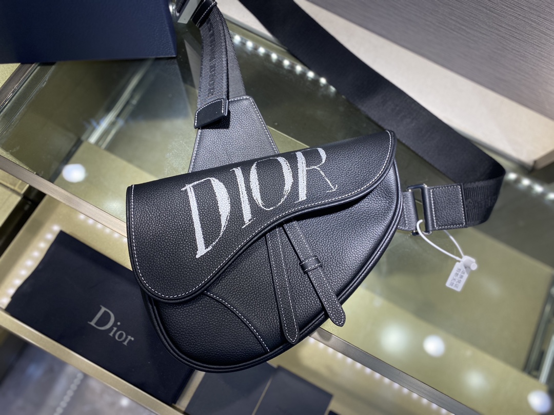 SADDLE BAG, Black Grained Calfskin, DIOR