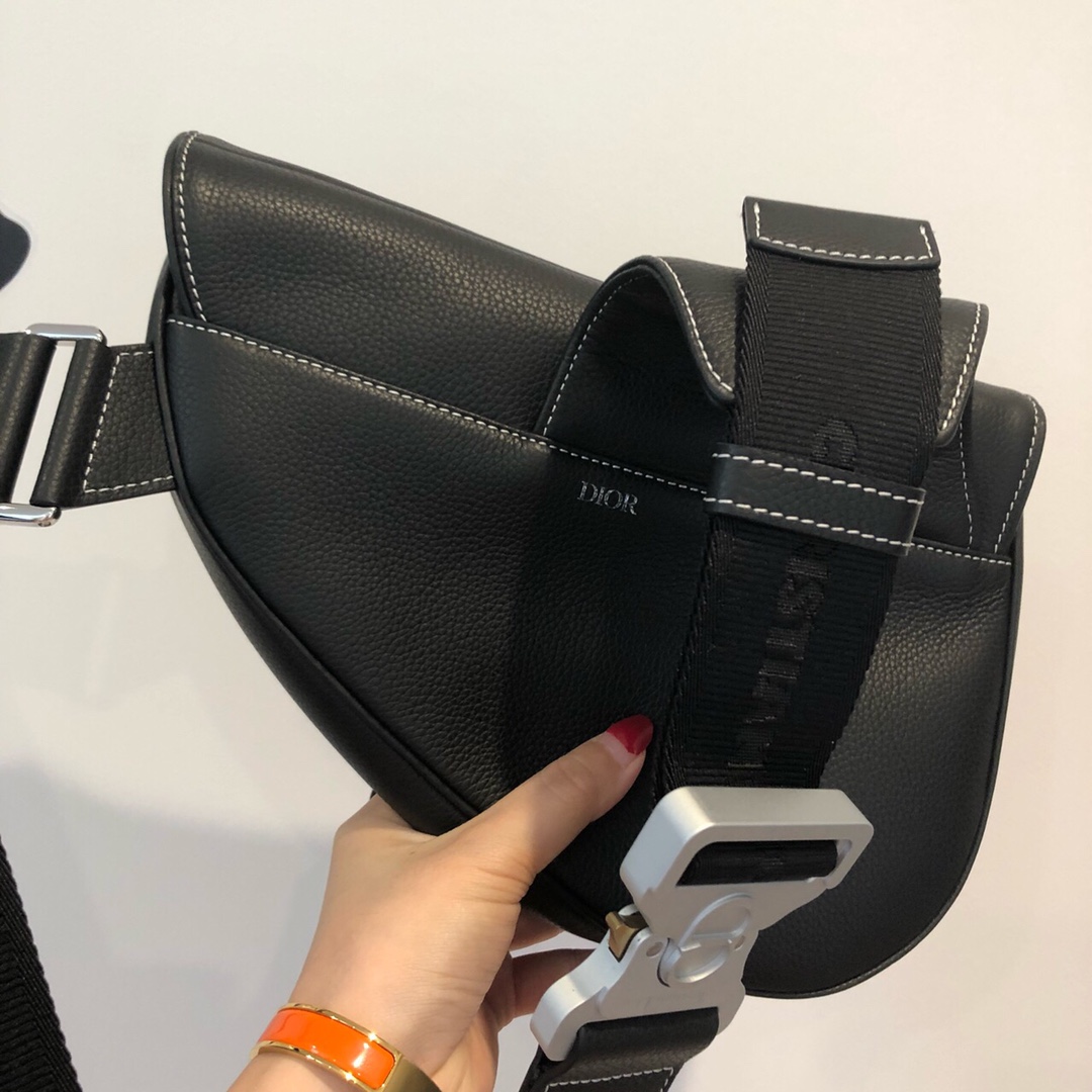SADDLE BAG, Black Grained Calfskin, DIOR