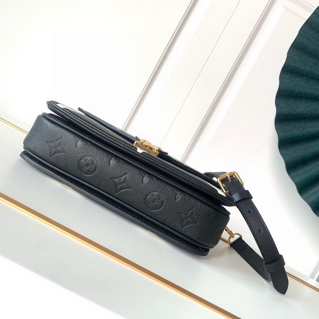 M45385  LV CRAFTY POCHETTE MÉTIS, Louis Vuitton LV