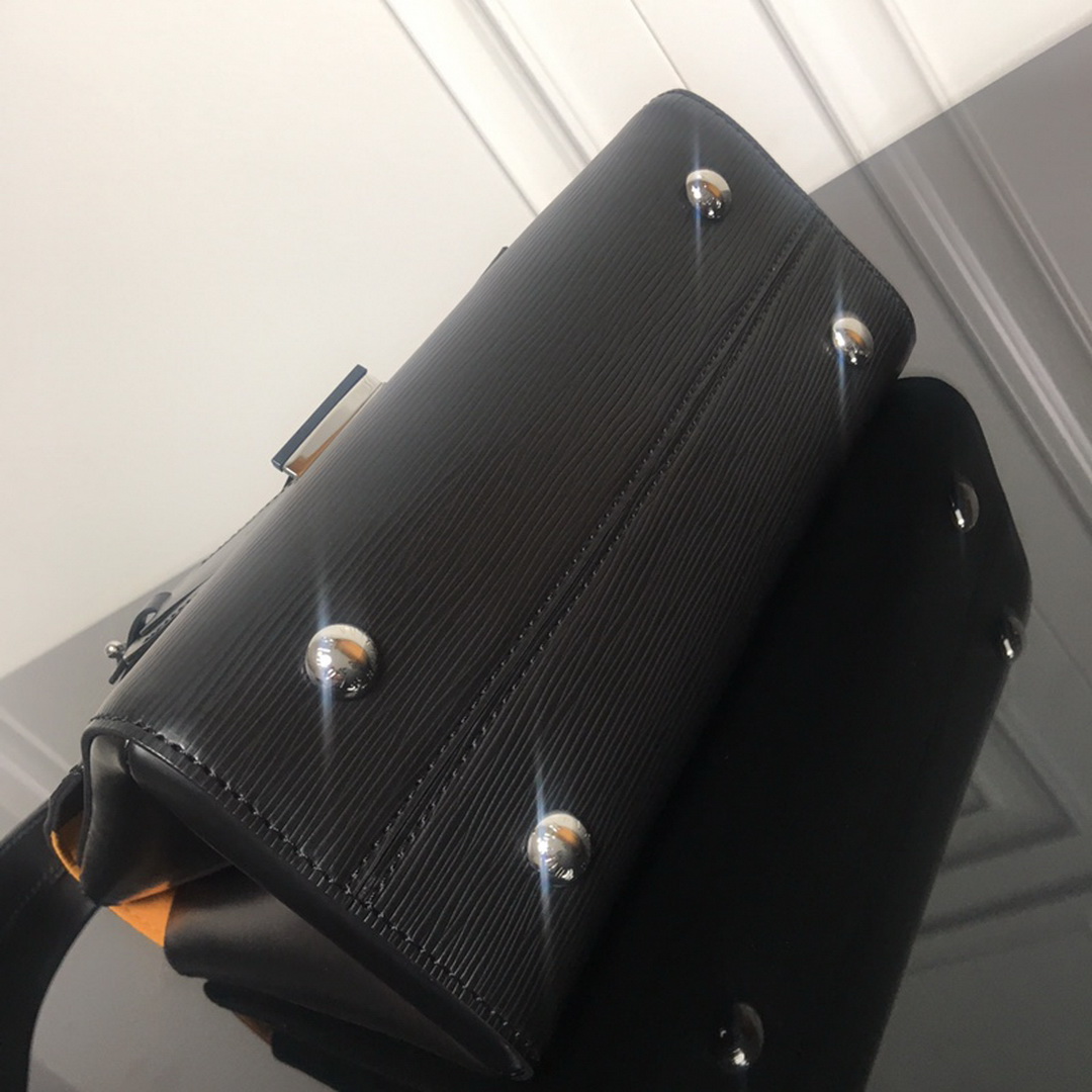 M53695 GRENELLE PM, LOUIS VUITTON LV