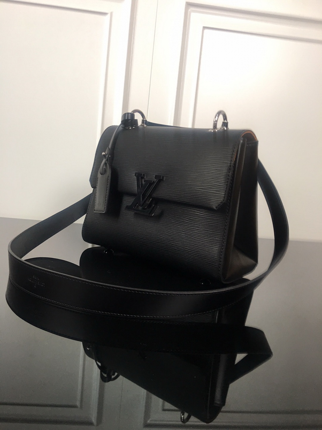 M53695 GRENELLE PM, LOUIS VUITTON LV