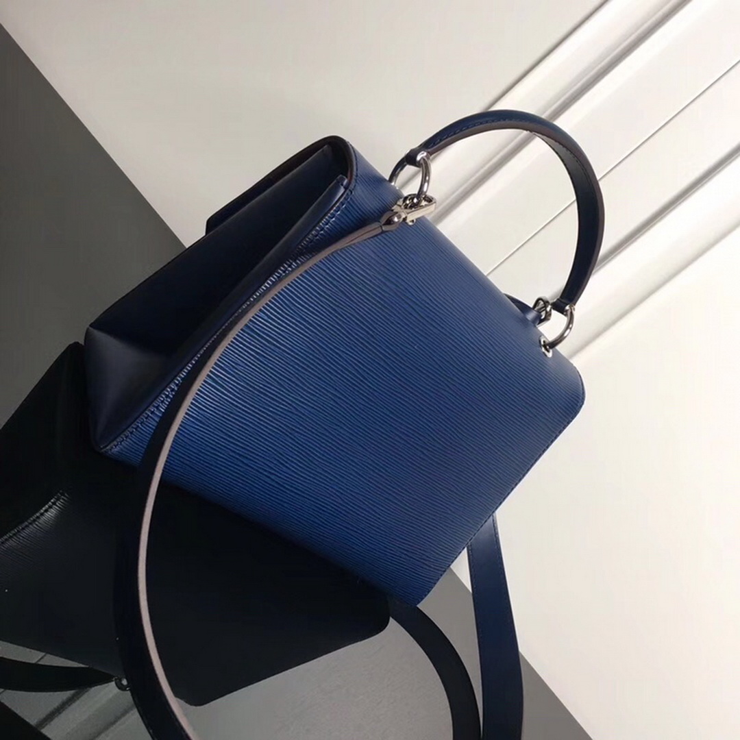 M53695 GRENELLE PM, LOUIS VUITTON LV