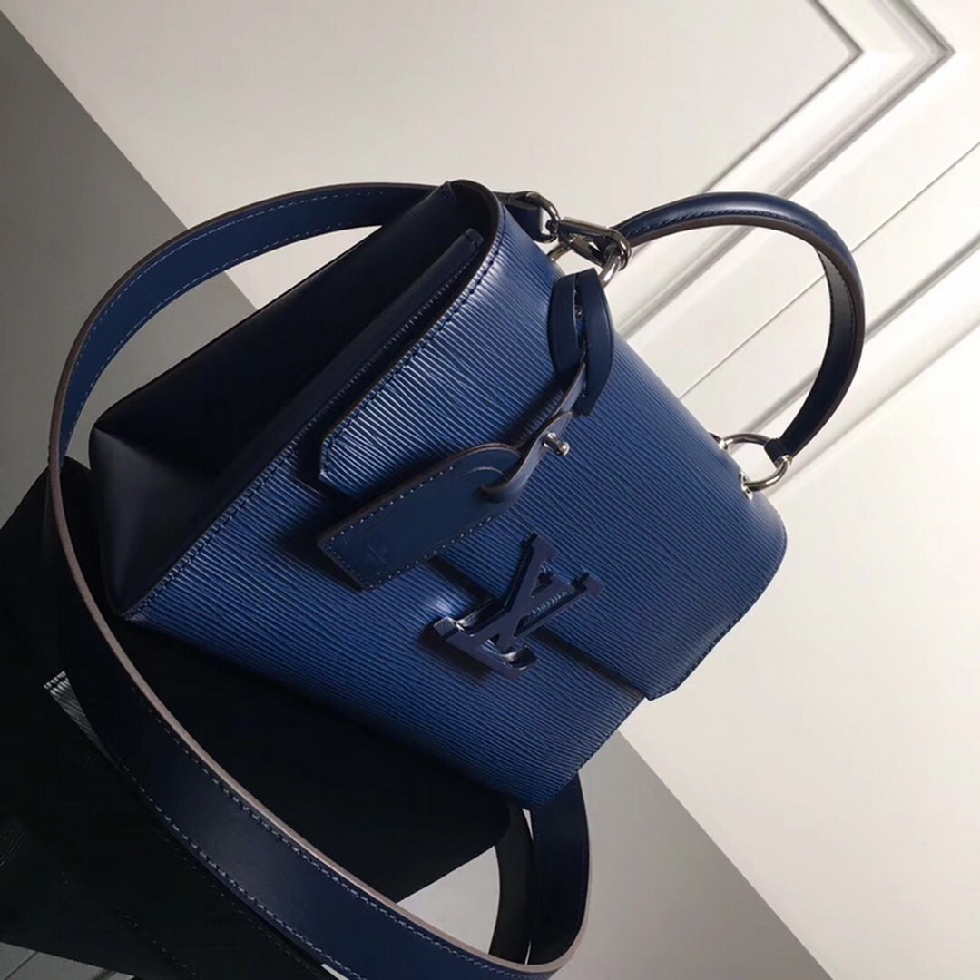 M53695 GRENELLE PM, LOUIS VUITTON LV