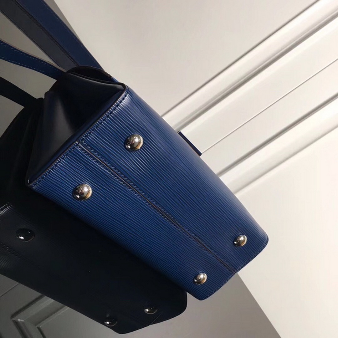 M53695 GRENELLE PM, LOUIS VUITTON LV