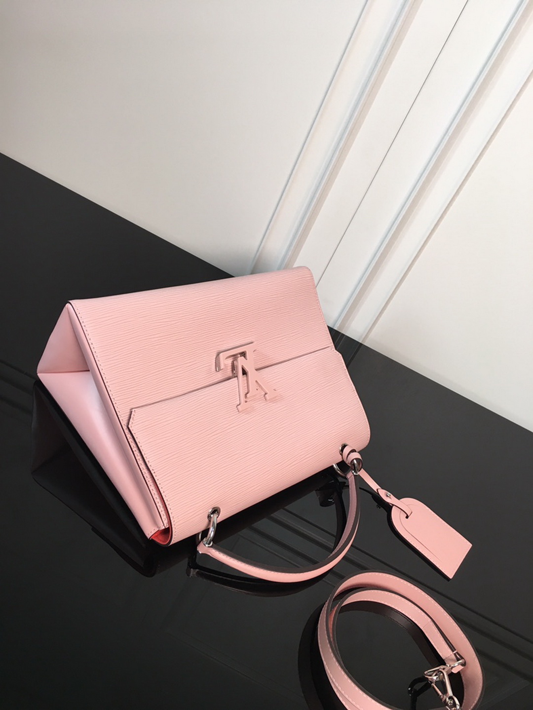M53691 GRENELLE MM, LOUIS VUITTON LV