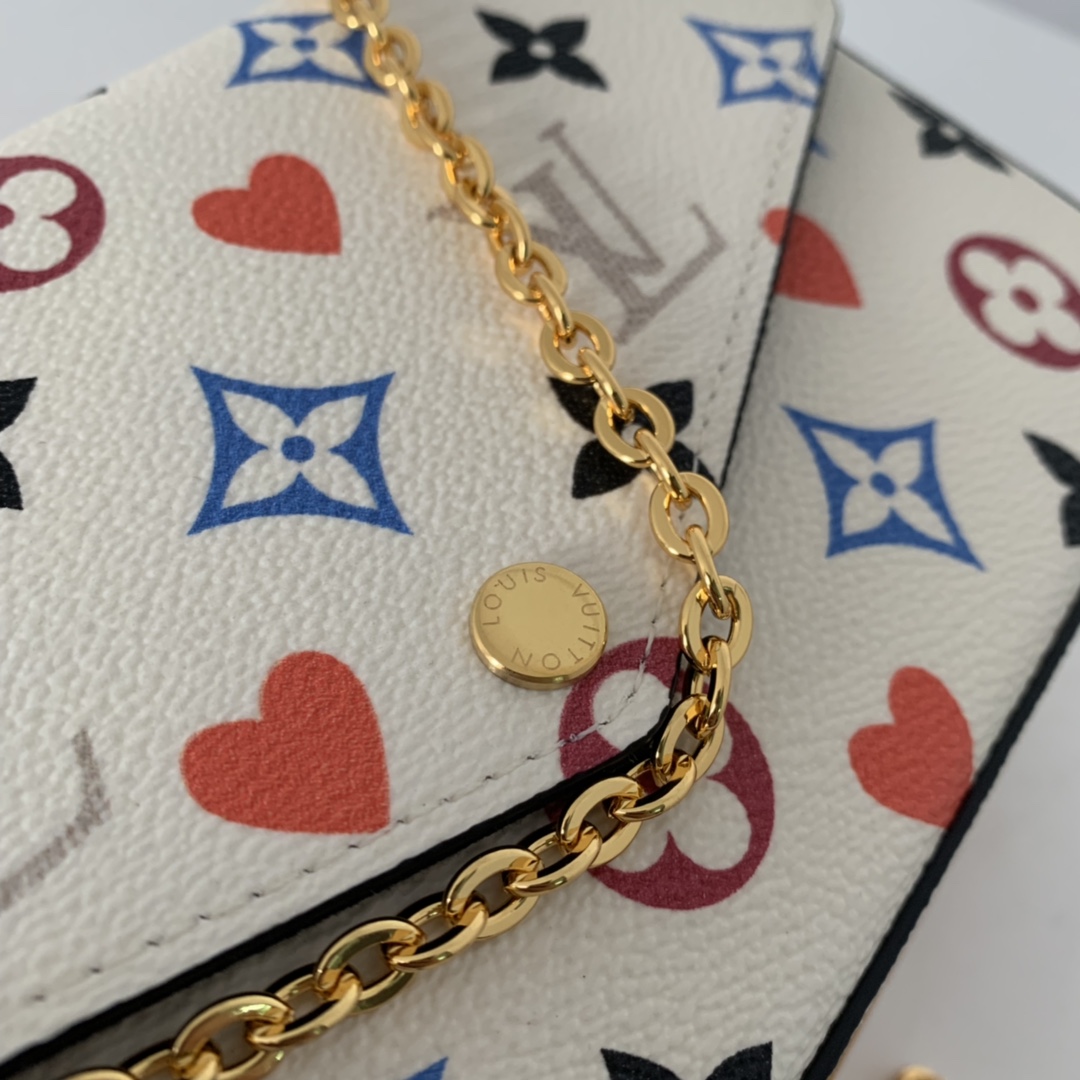M80232  GAME ON FÉLICIE POCHETTE, Louis Vuitton LV