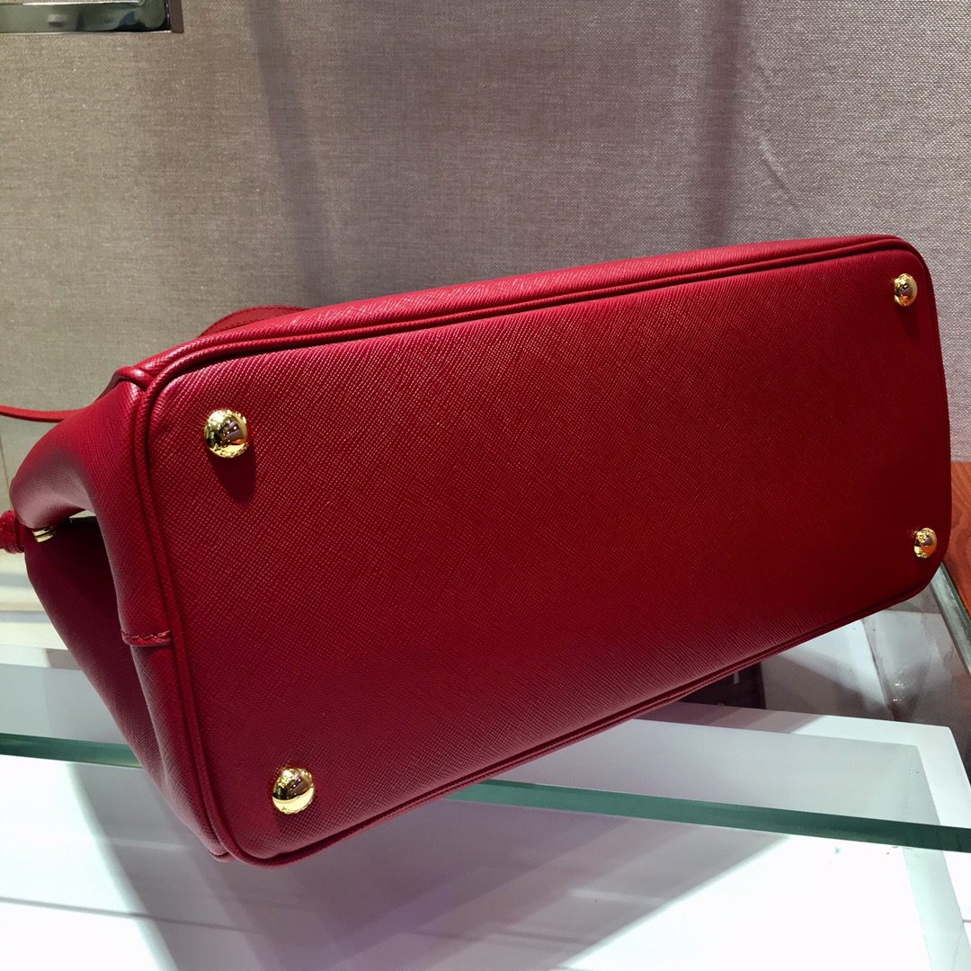 Medium Saffiano Leather Prada Galleria Bag, 1BA274