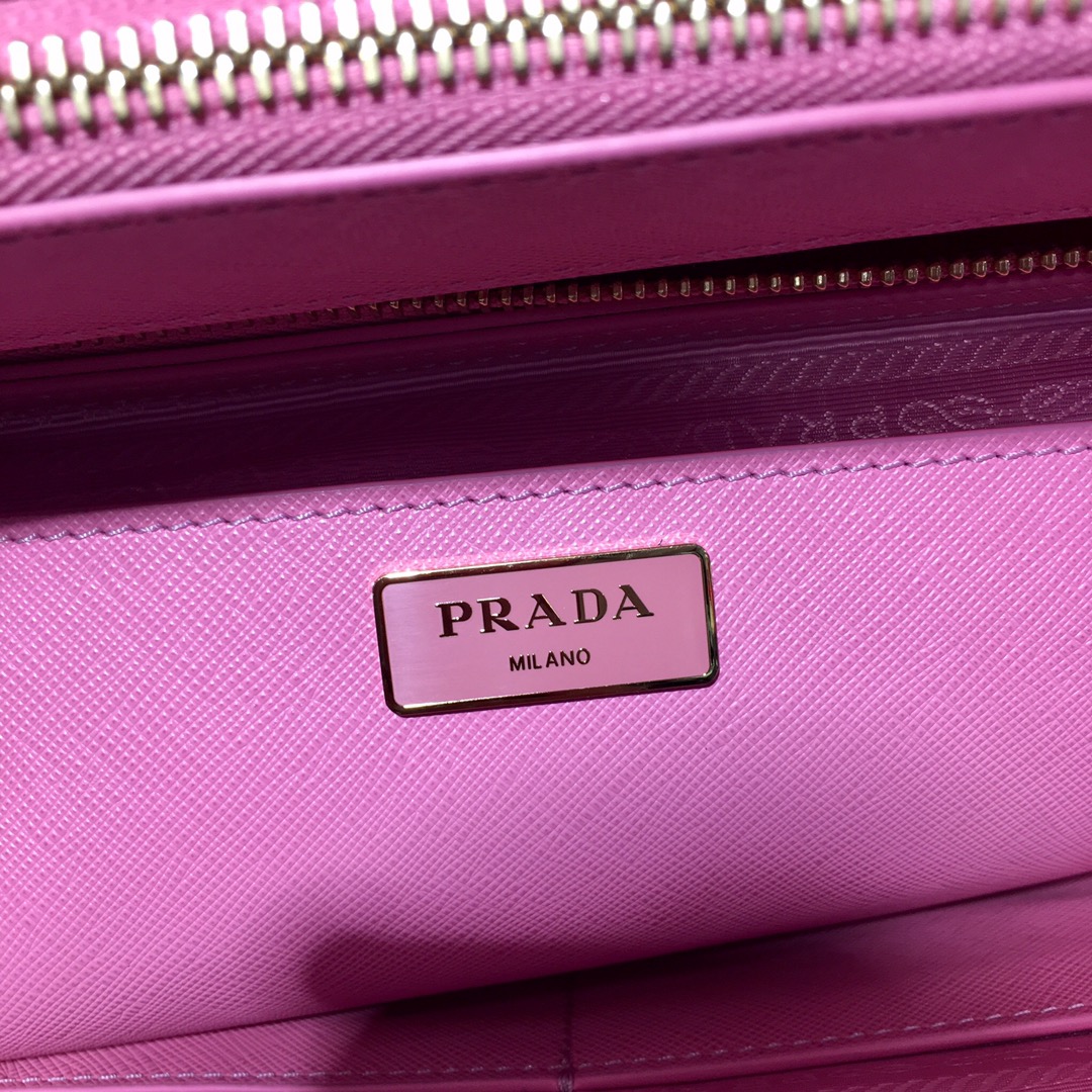 Medium Saffiano Leather Prada Galleria Bag, 1BA274