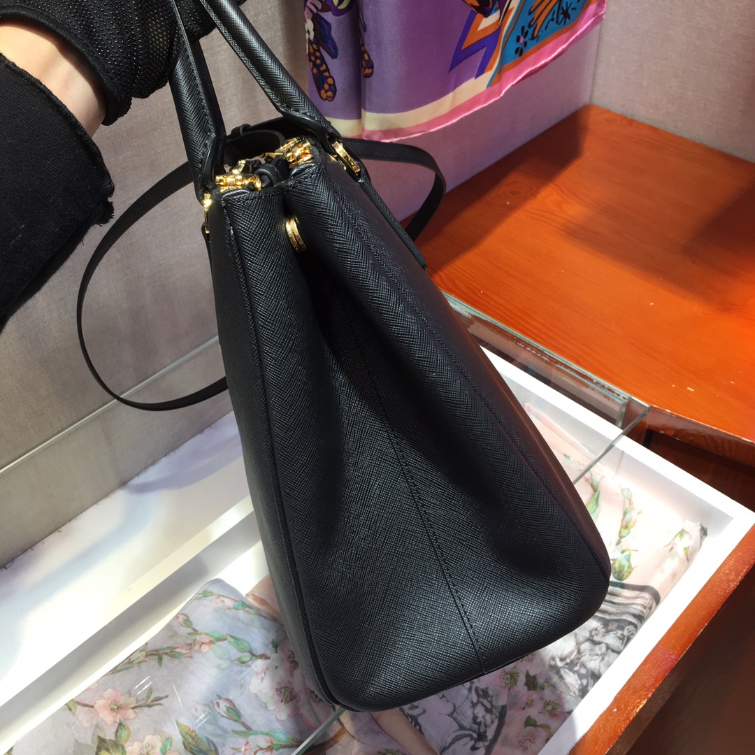 Medium Saffiano Leather Prada Galleria Bag, 1BA274