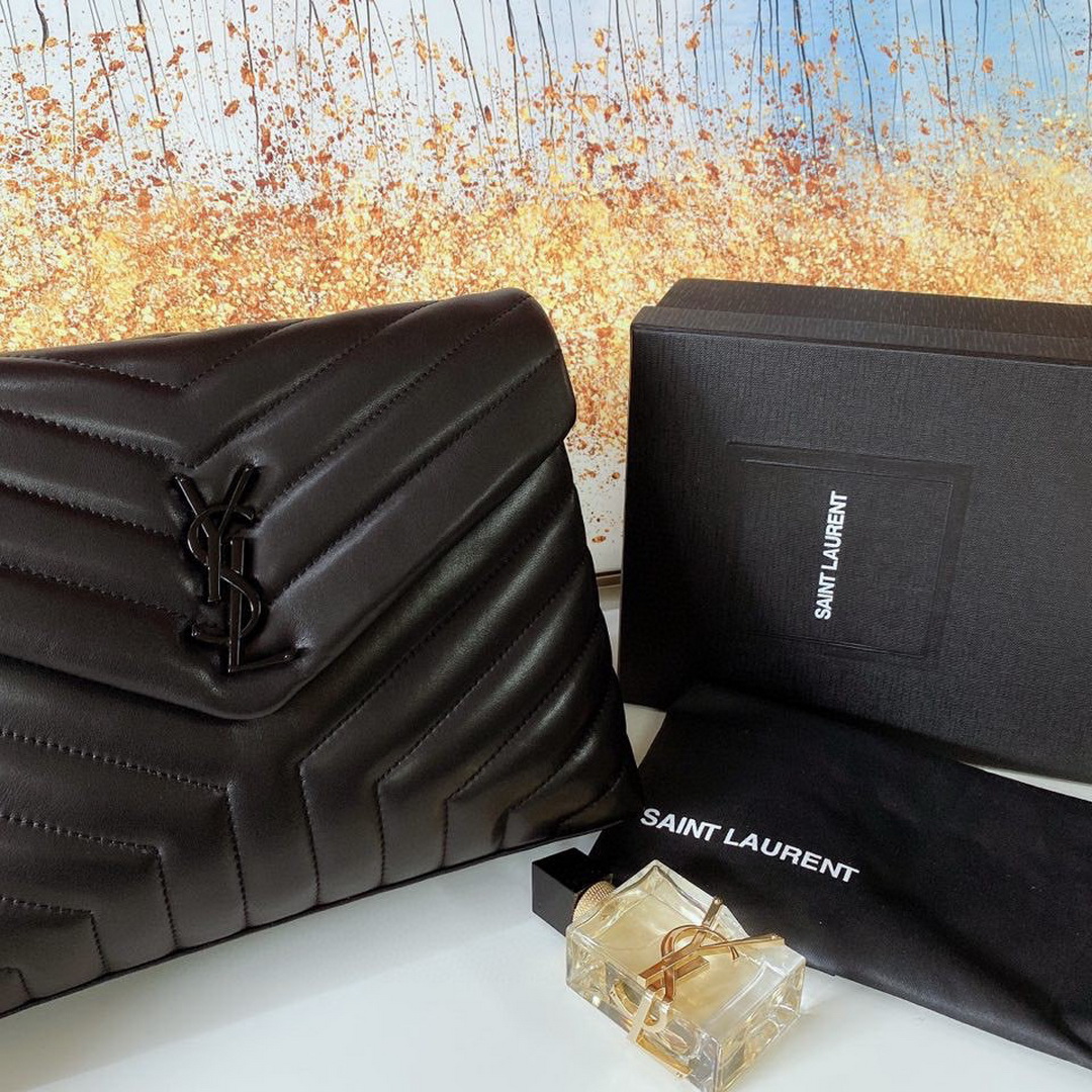 487216, YSL Saint Laurent, MEDIUM LOULOU CHAIN BAG, Y MATELASSÉ LEATHER